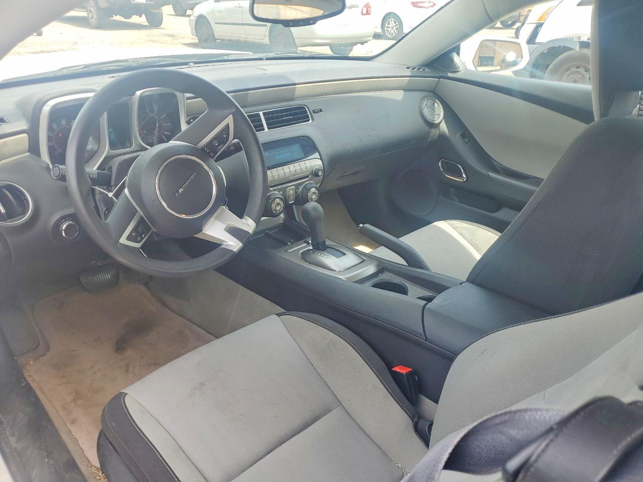 2011 Chevrolet Camaro Ls White vin: 2G1FA1ED2B9209573