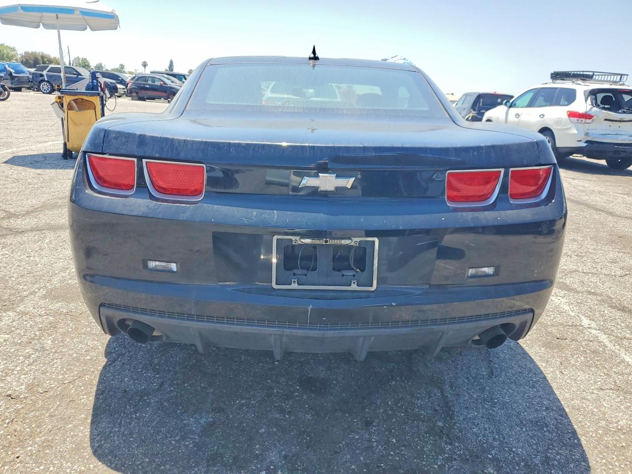 2011 Chevrolet Camaro Ls Black vin: 2G1FA1ED6B9160104