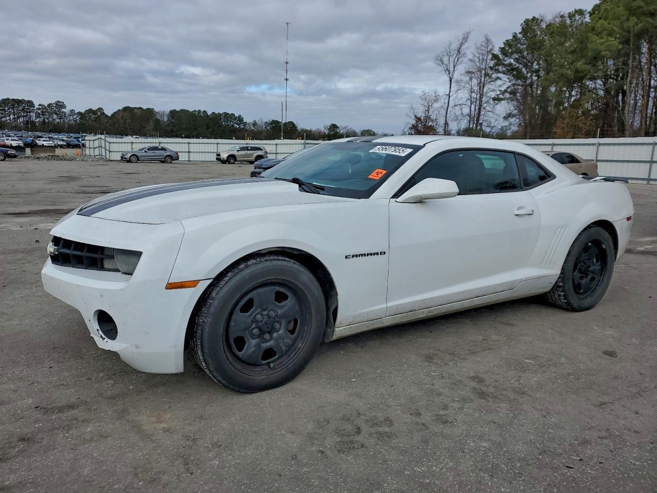 2011 Chevrolet Camaro Ls White vin: 2G1FA1ED7B9160399