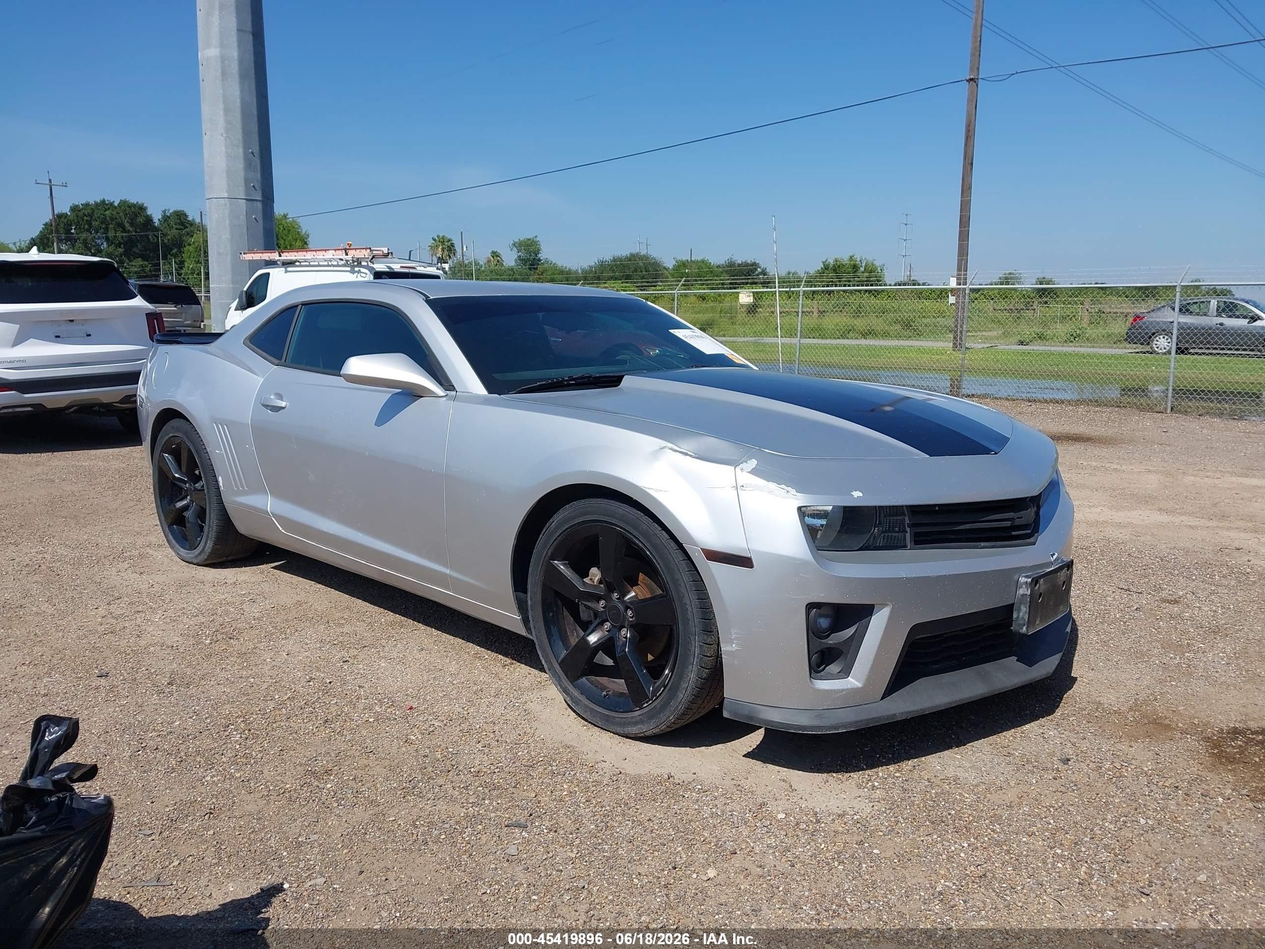 2011 Chevrolet Camaro 2ls Silver vin: 2G1FA1ED9B9145743