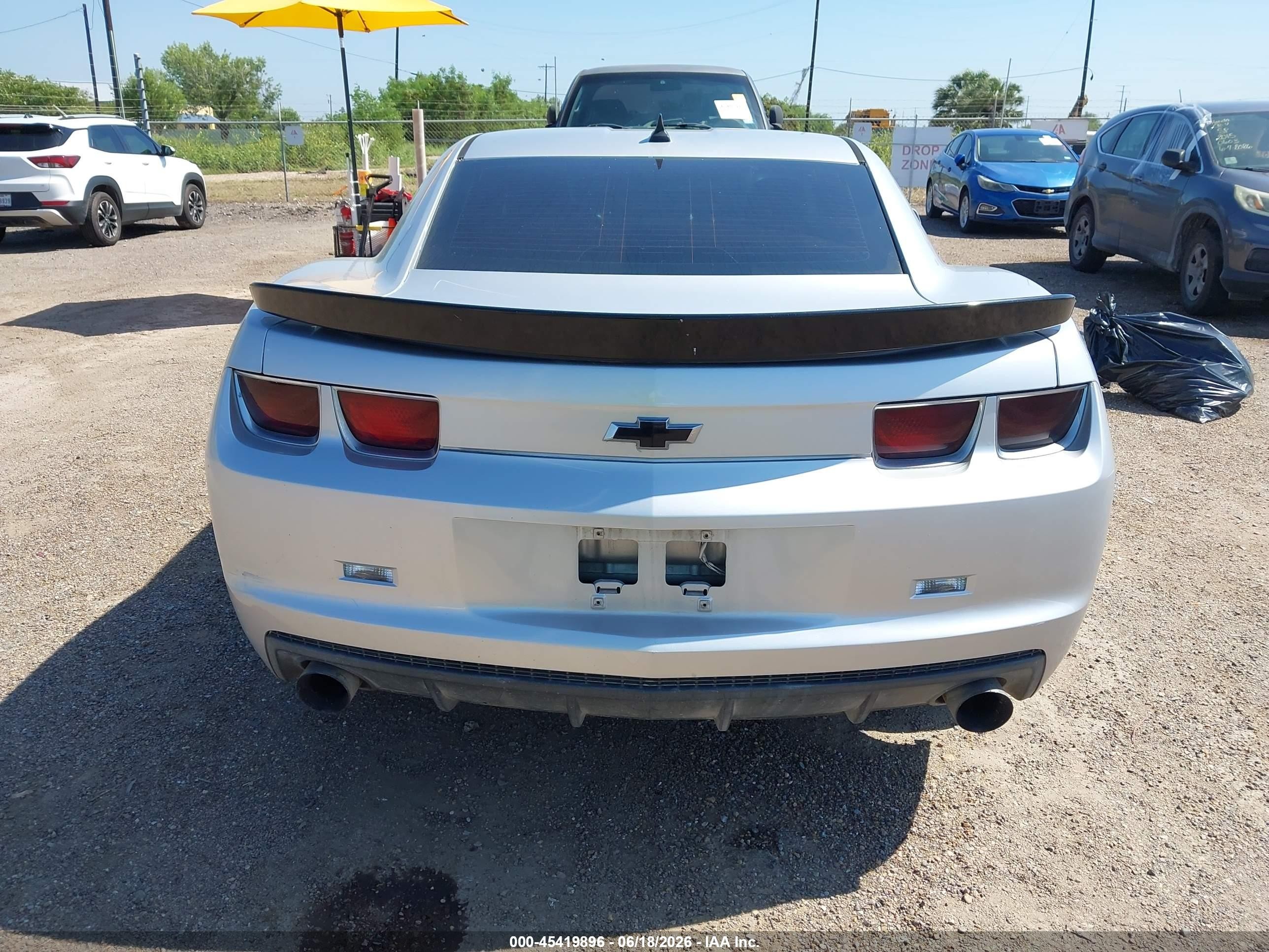 2011 Chevrolet Camaro 2ls Silver vin: 2G1FA1ED9B9145743