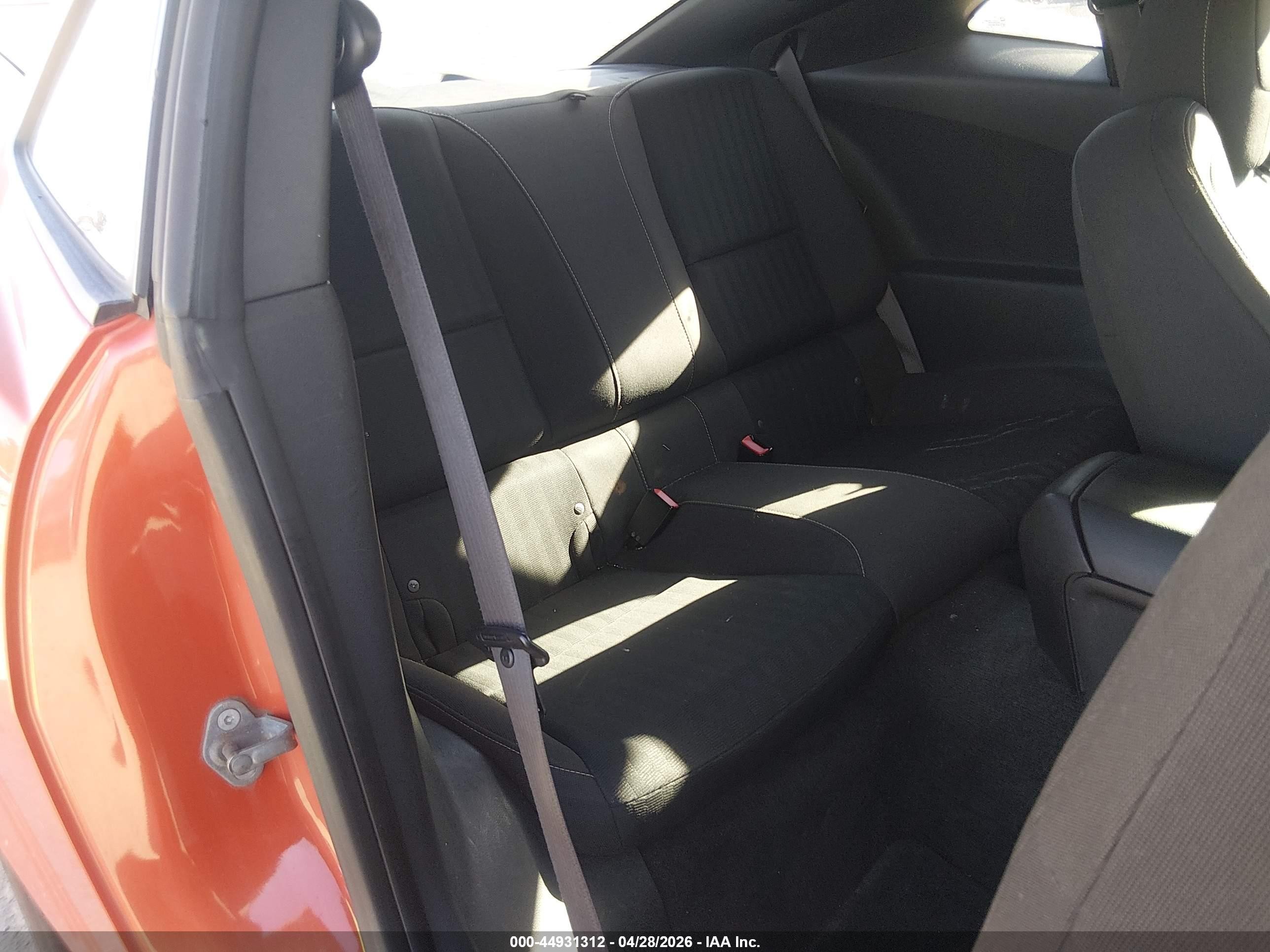 2010 Chevrolet Camaro 1ls Orange vin: 2G1FA1EV3A9167860