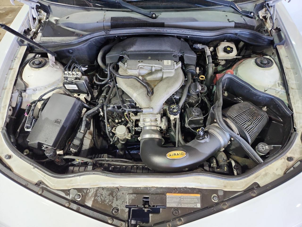 2010 Chevrolet Camaro Ls White vin: 2G1FA1EV7A9154142 Damage: Air Intake Duct, Aftermarket, Acceptable