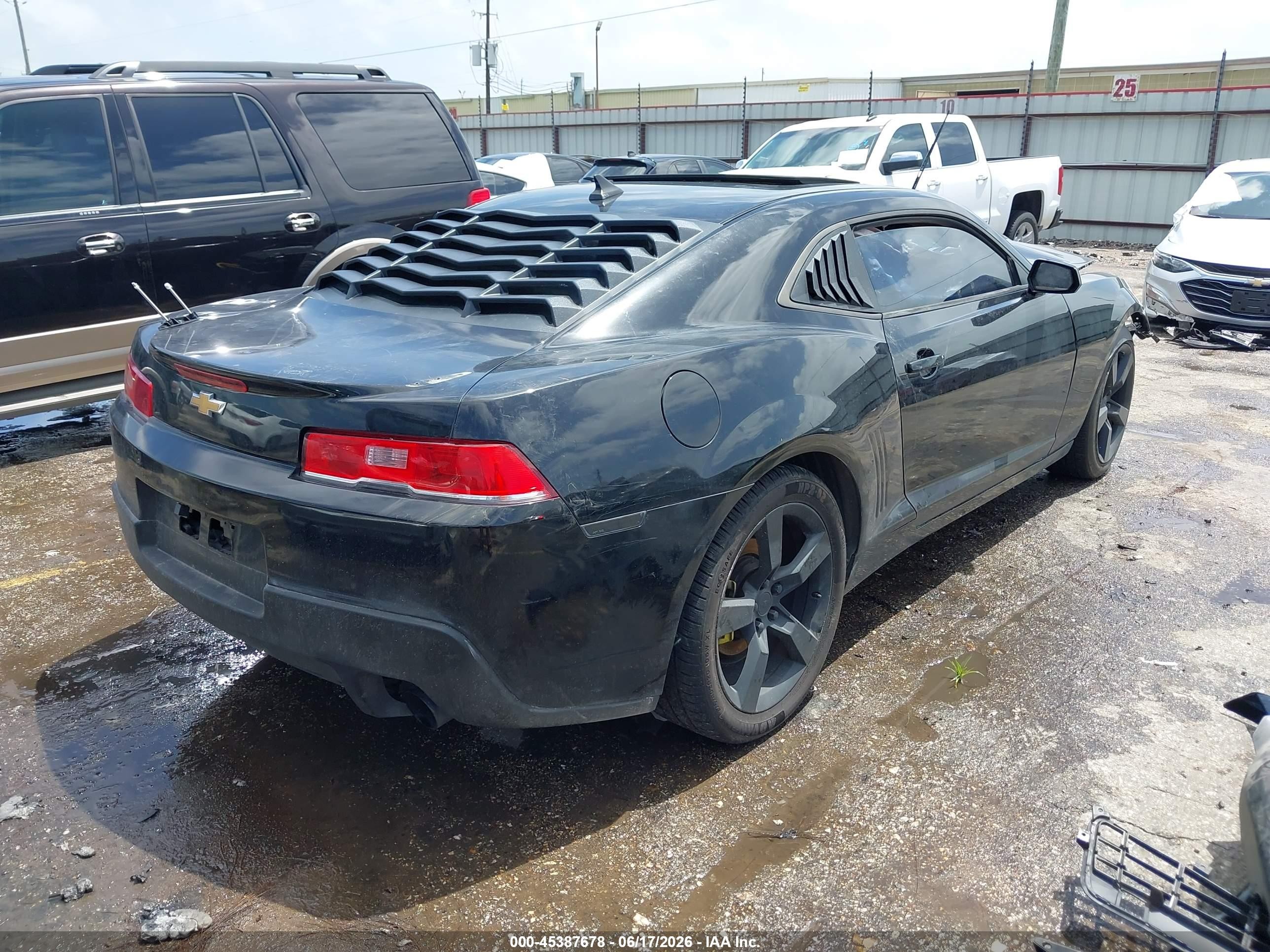 2014 Chevrolet Camaro 1lt Черный vin: 2G1FB1E30E9248137