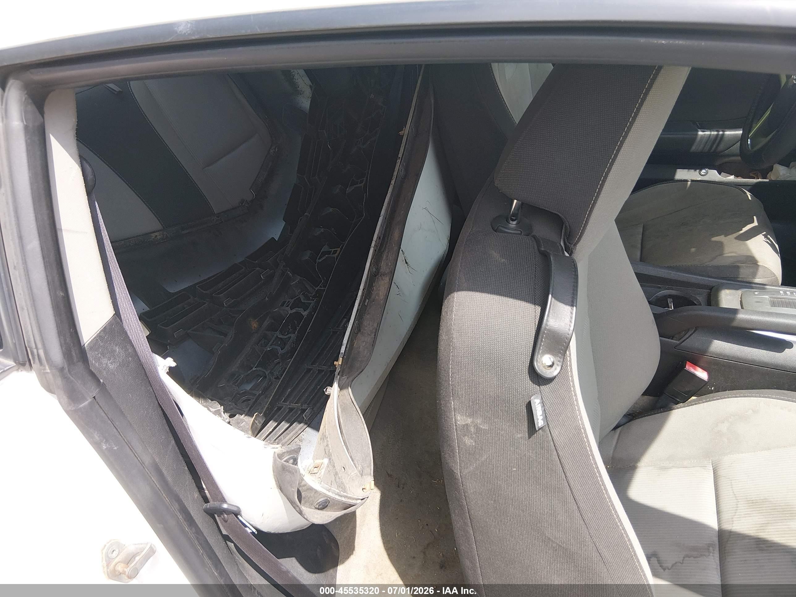 2014 Chevrolet Camaro 1lt Белый vin: 2G1FB1E31E9125639