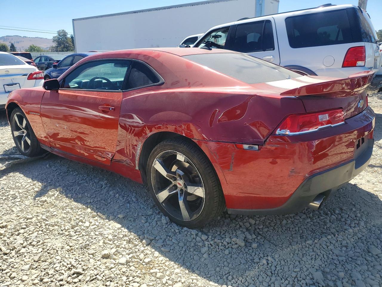 2015 Chevrolet Camaro Ls Красный vin: 2G1FB1E31F9245118