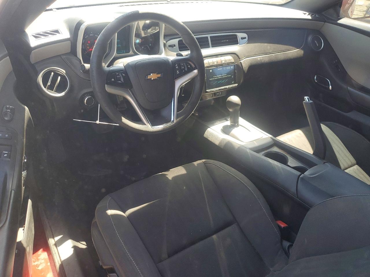 2015 Chevrolet Camaro Ls Красный vin: 2G1FB1E31F9245118