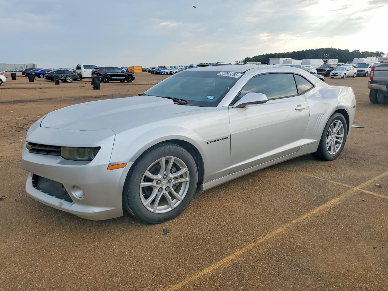 2015 Chevrolet Camaro Серебряный vin: 2G1FB1E31F9273159