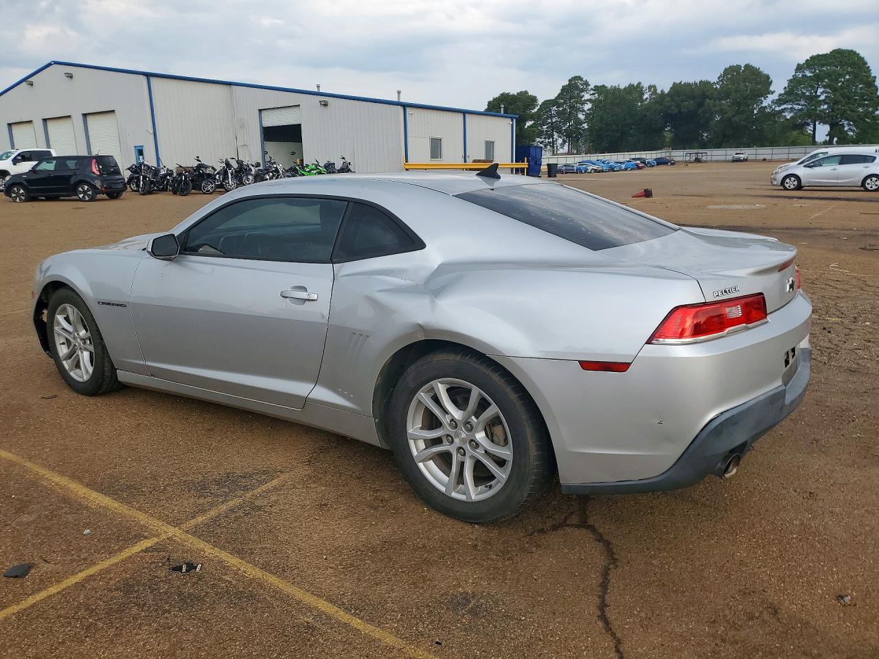2015 Chevrolet Camaro Серебряный vin: 2G1FB1E31F9273159