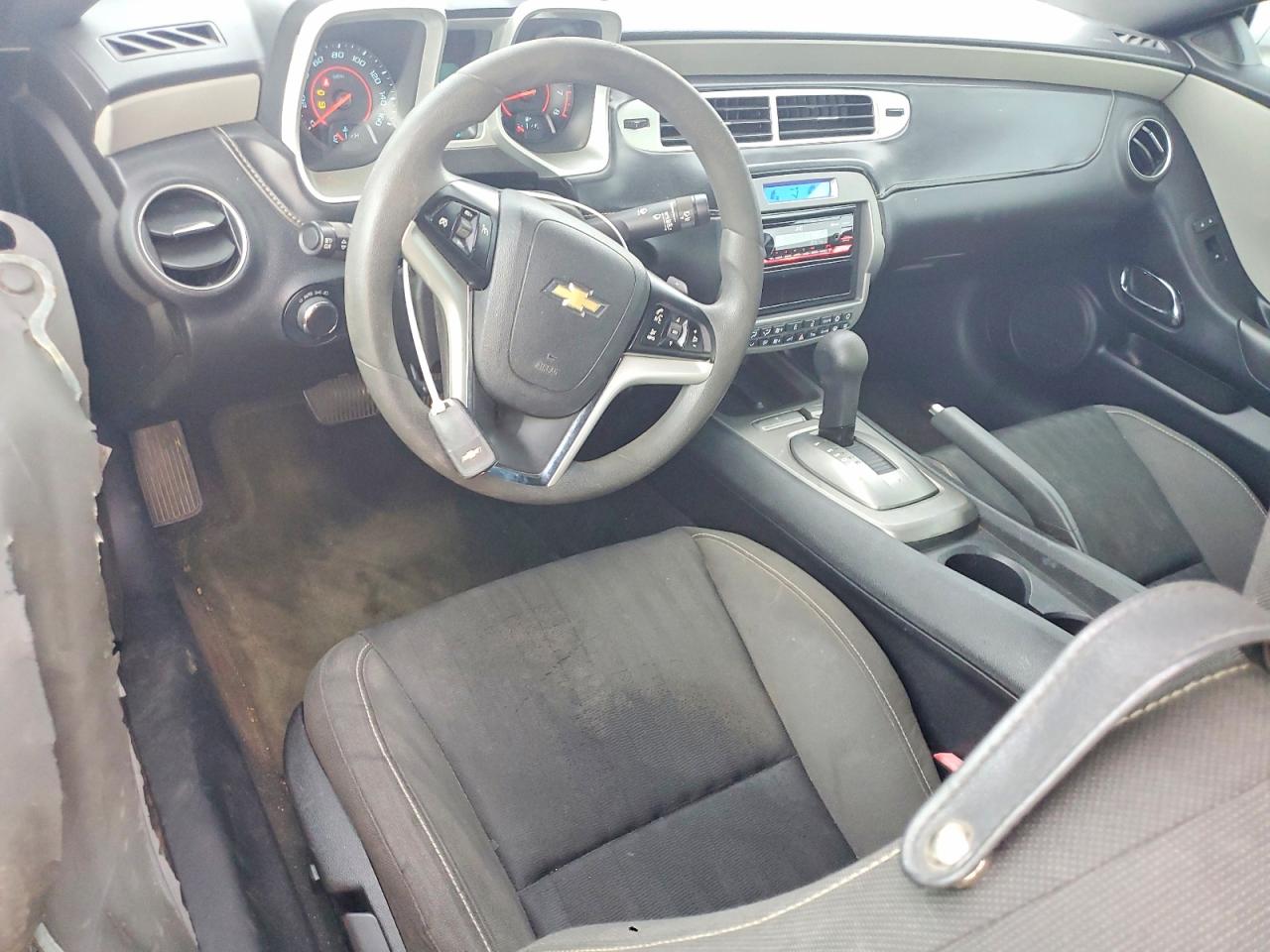 2015 Chevrolet Camaro Серебряный vin: 2G1FB1E31F9273159