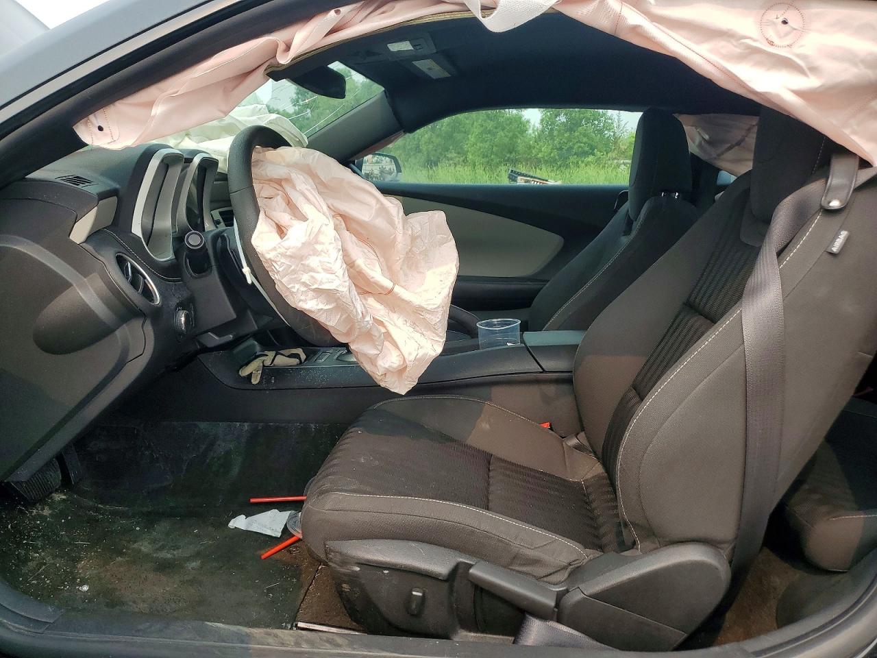 2015 Chevrolet Camaro Black vin: 2G1FB1E33F9119620