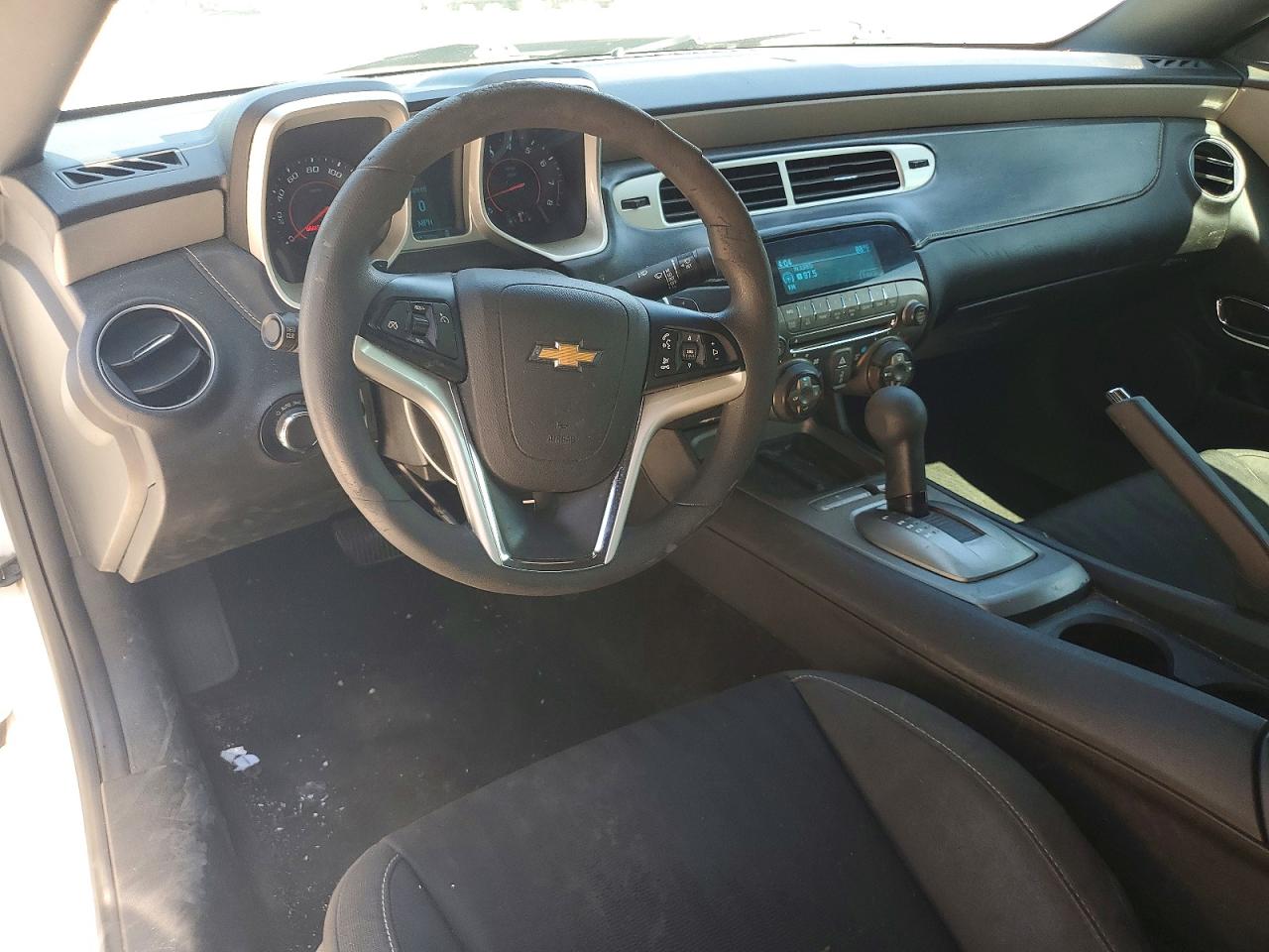 2015 Chevrolet Camaro Ls White vin: 2G1FB1E33F9293199