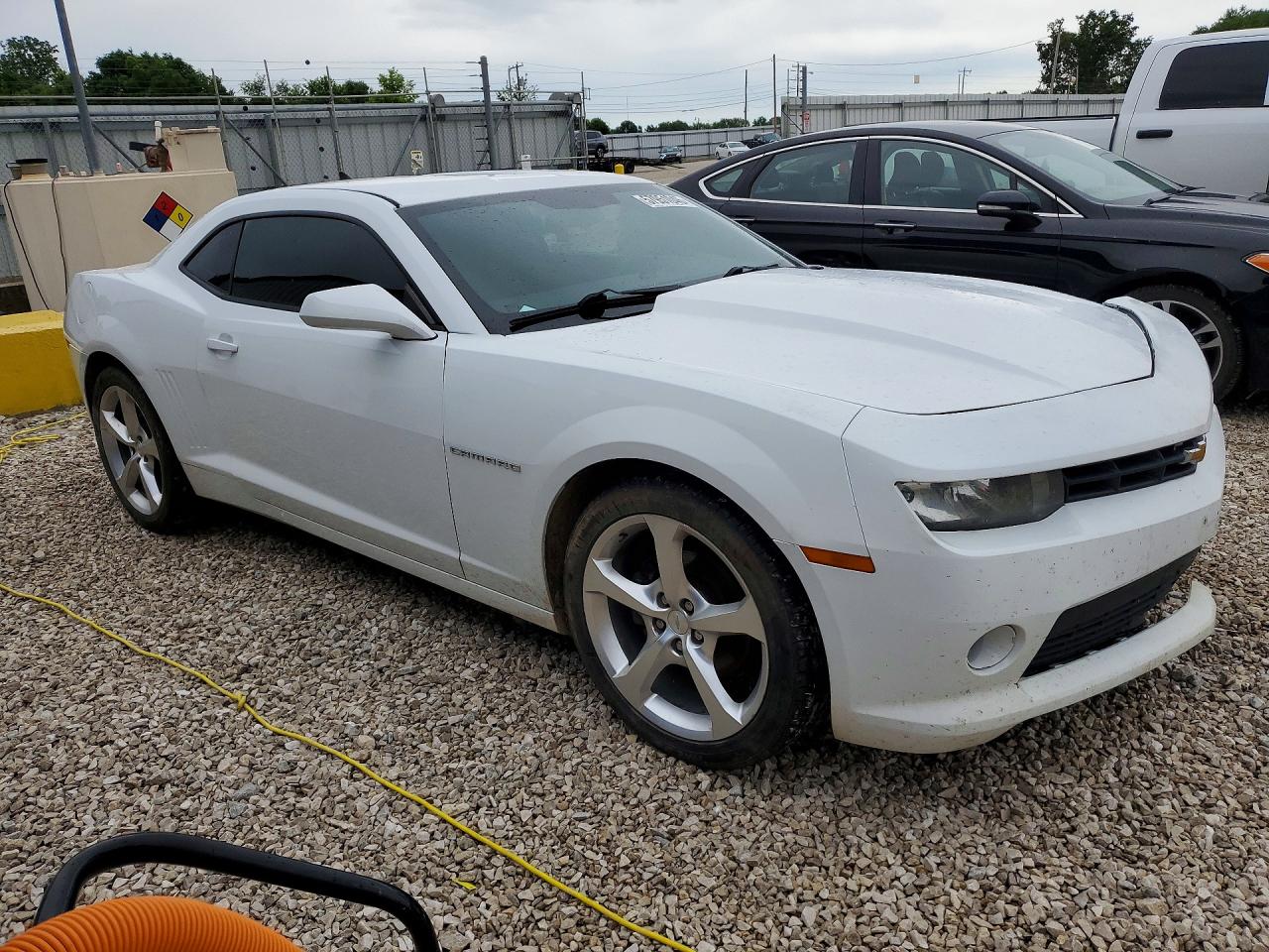 2015 Chevrolet Camaro Ls White vin: 2G1FB1E34F9126477