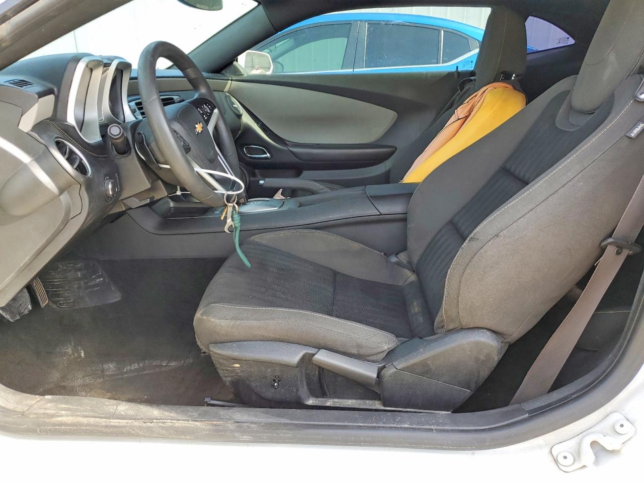 2015 Chevrolet Camaro Ls White vin: 2G1FB1E34F9126477