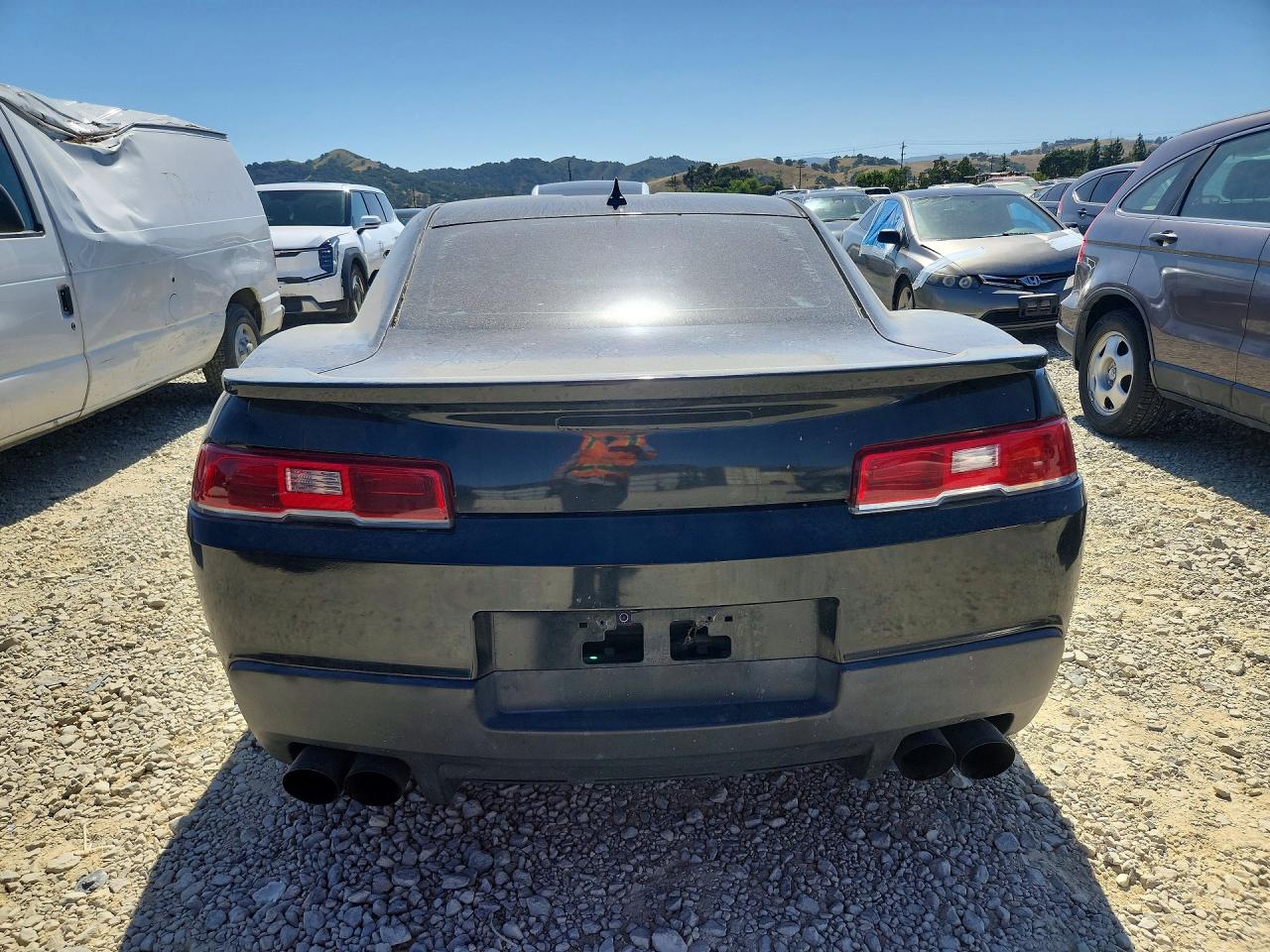 2015 Chevrolet Camaro Ls Черный vin: 2G1FB1E34F9191748
