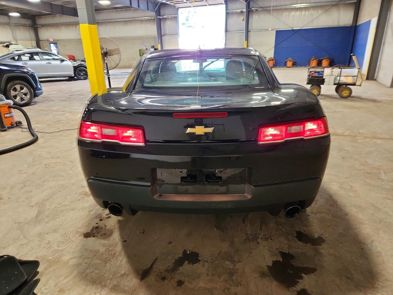 2015 Chevrolet Camaro Ls Black vin: 2G1FB1E34F9212159