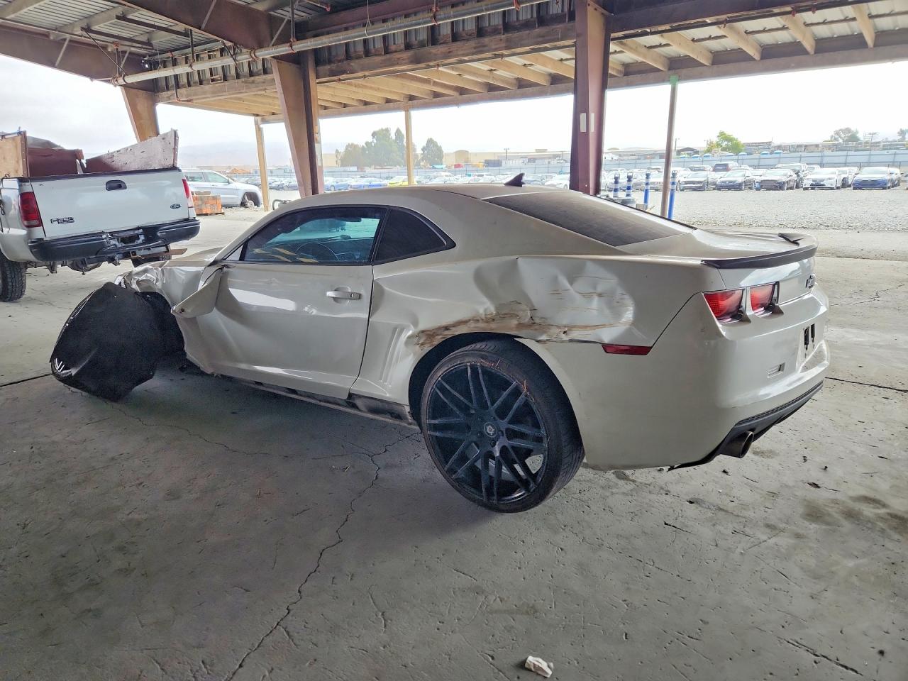 2013 Chevrolet Camaro Lt White vin: 2G1FB1E35D9211535