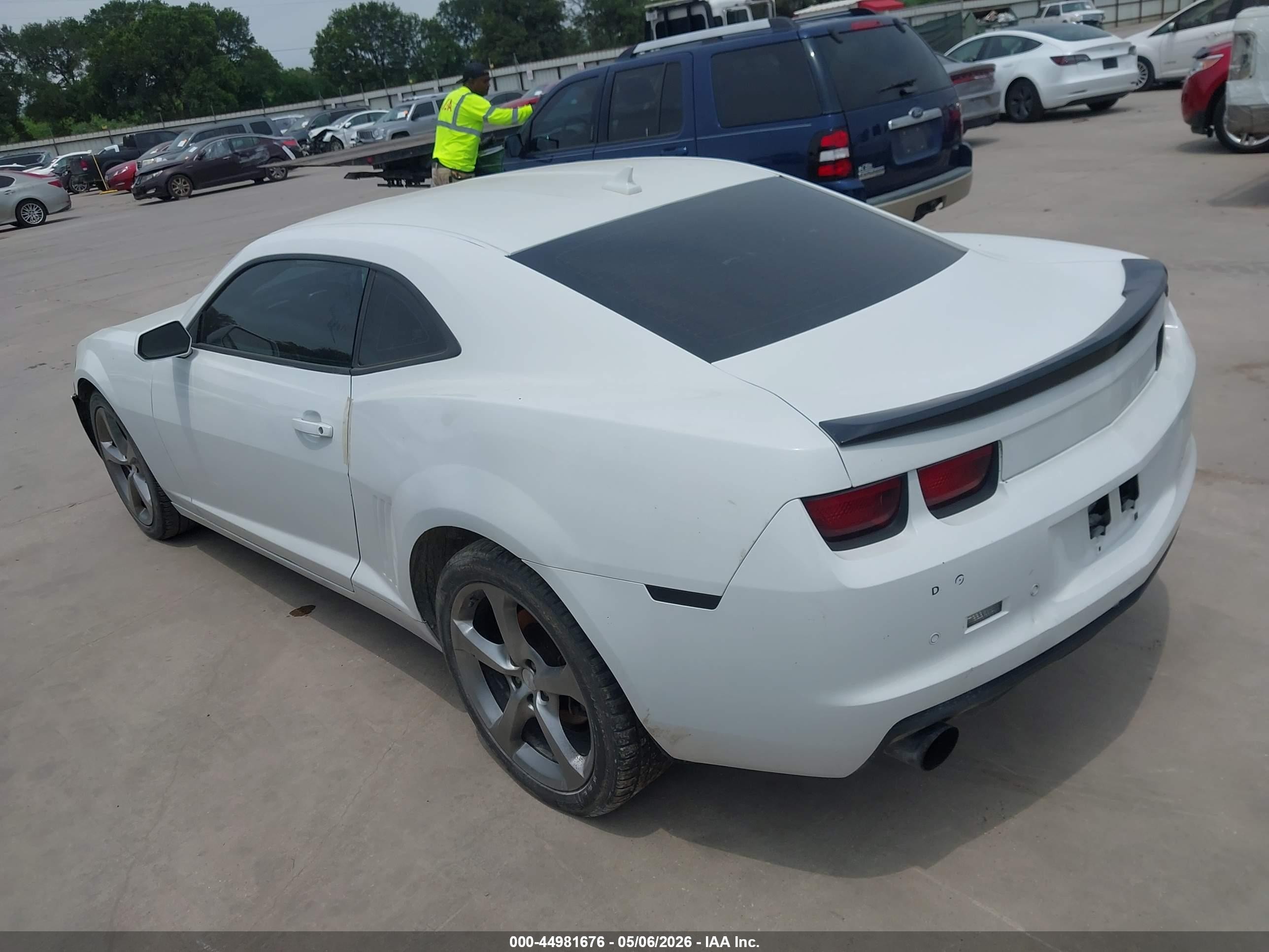 2013 Chevrolet Camaro 1lt Белый vin: 2G1FB1E36D9240106