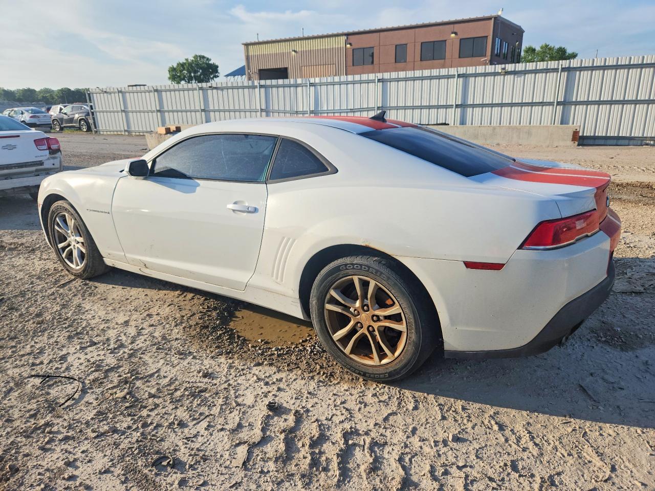 2014 Chevrolet Camaro Lt White vin: 2G1FB1E37E9183528