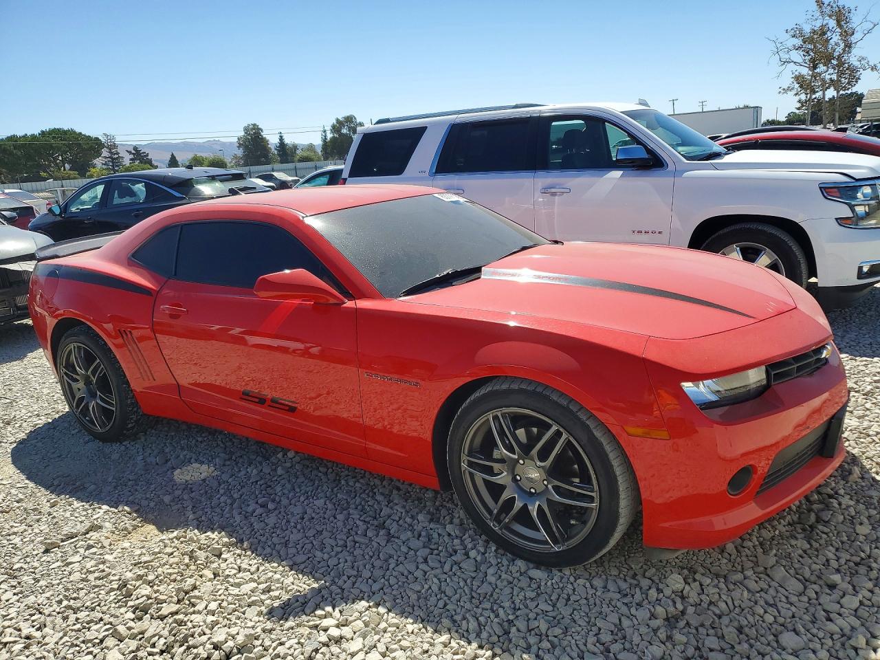 2015 Chevrolet Camaro Ls Red vin: 2G1FB1E37F9244703