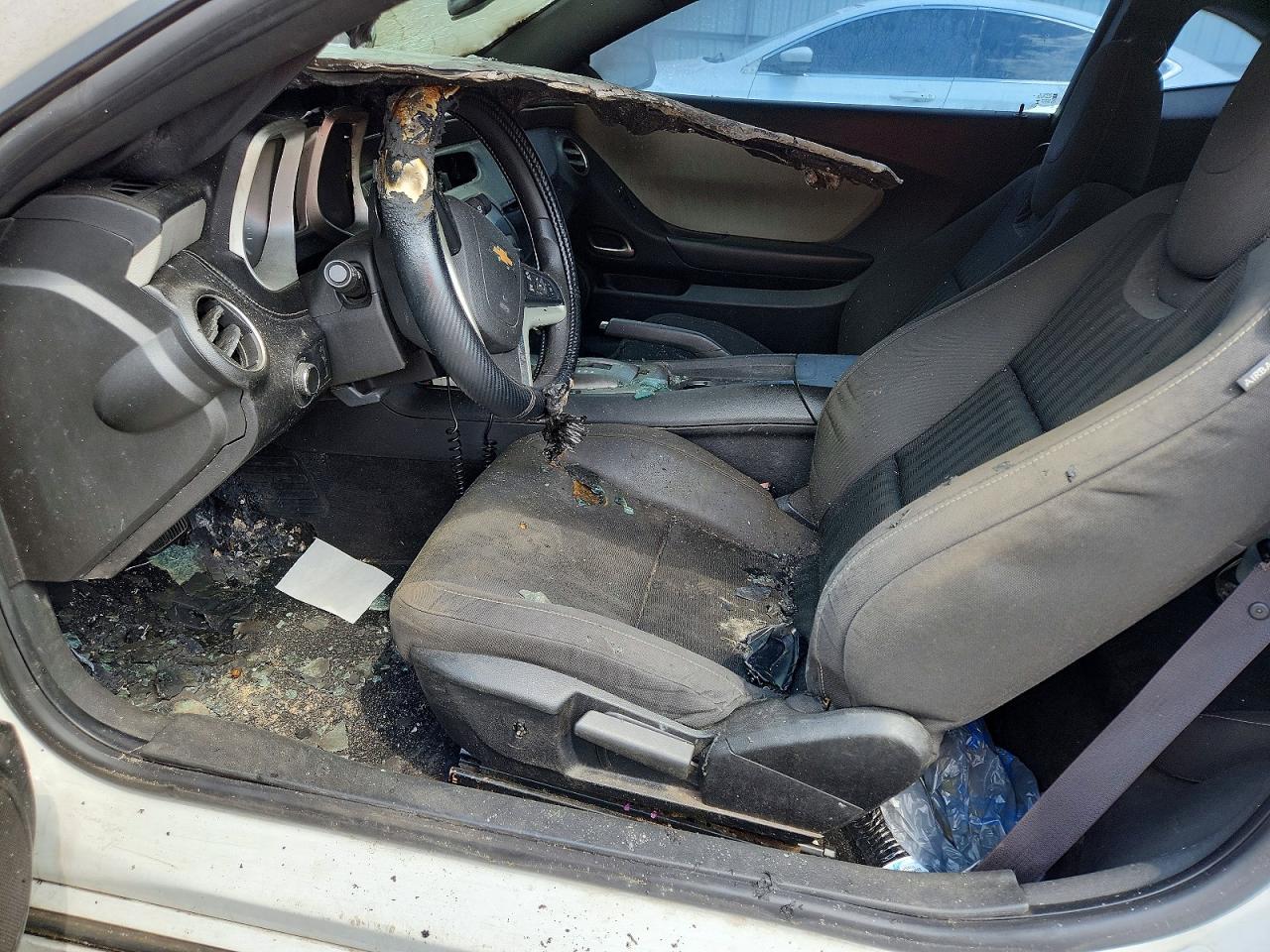 2015 Chevrolet Camaro Ls White vin: 2G1FB1E37F9307511