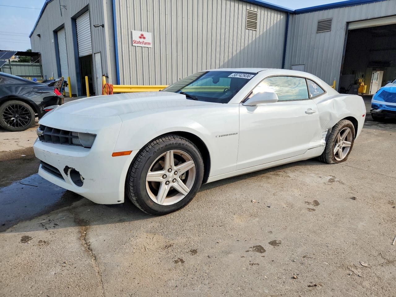 2012 Chevrolet Camaro Lt White vin: 2G1FB1E38C9105630