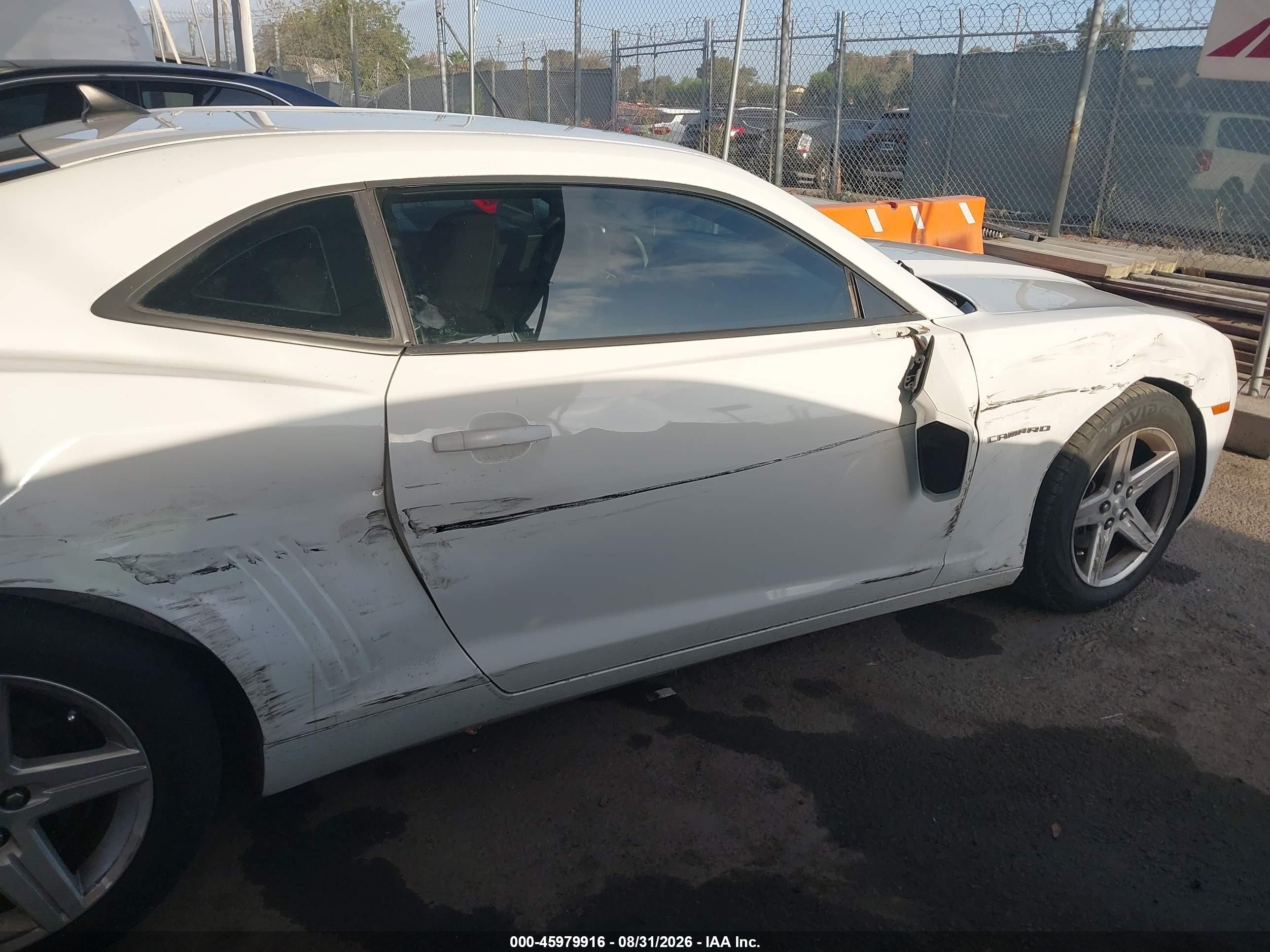 2012 Chevrolet Camaro 1lt White vin: 2G1FB1E38C9211818