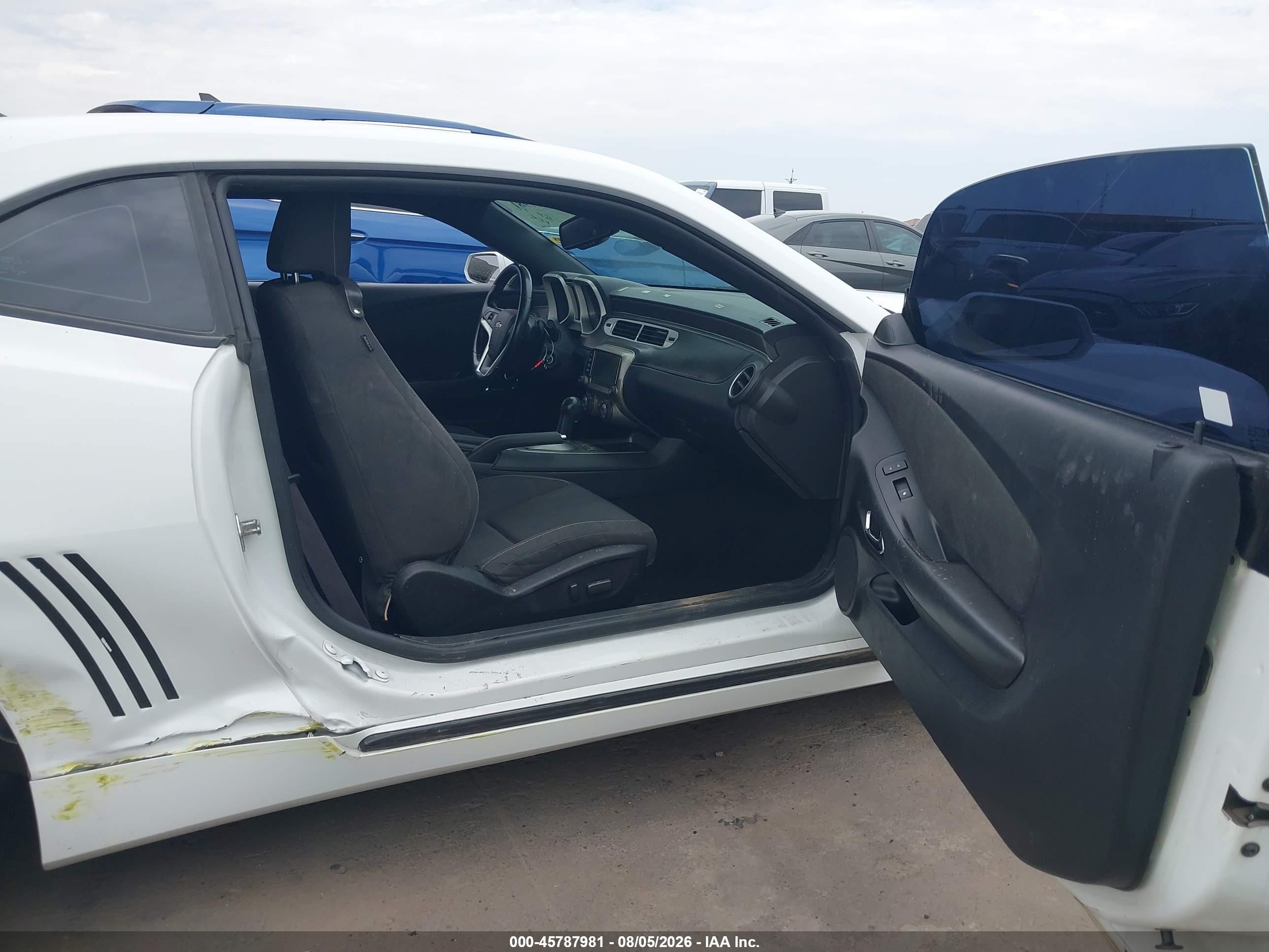 2014 Chevrolet Camaro 1lt White vin: 2G1FB1E38E9247690