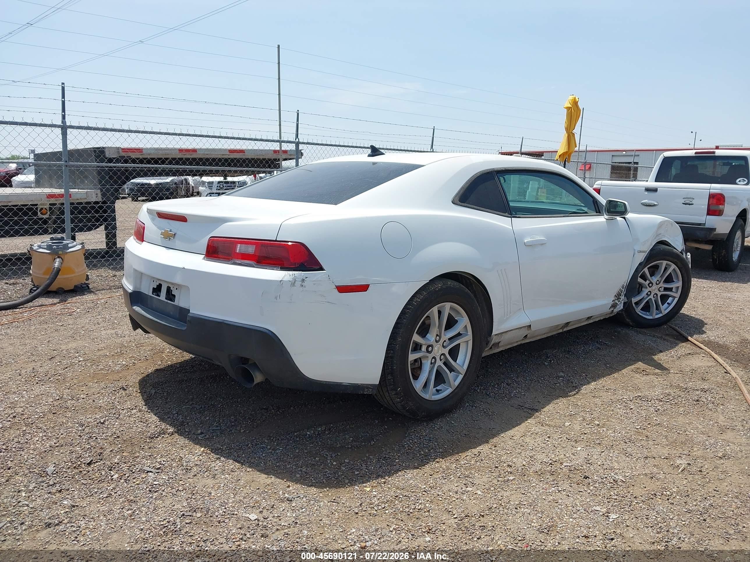 2015 Chevrolet Camaro 2ls White vin: 2G1FB1E38F9135683