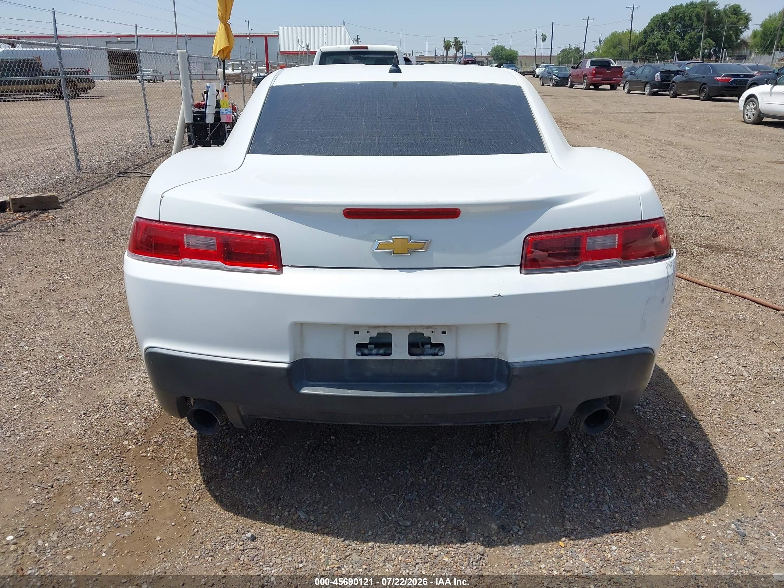 2015 Chevrolet Camaro 2ls White vin: 2G1FB1E38F9135683