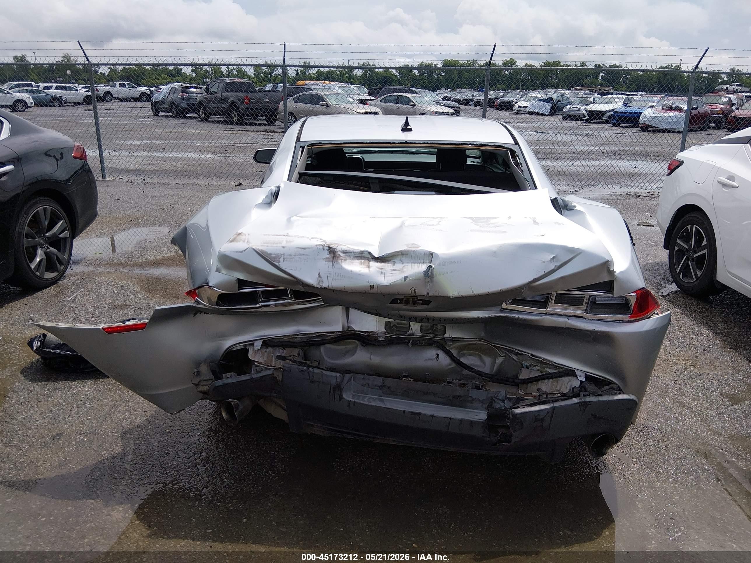 2015 Chevrolet Camaro 2ls Silver vin: 2G1FB1E38F9240482