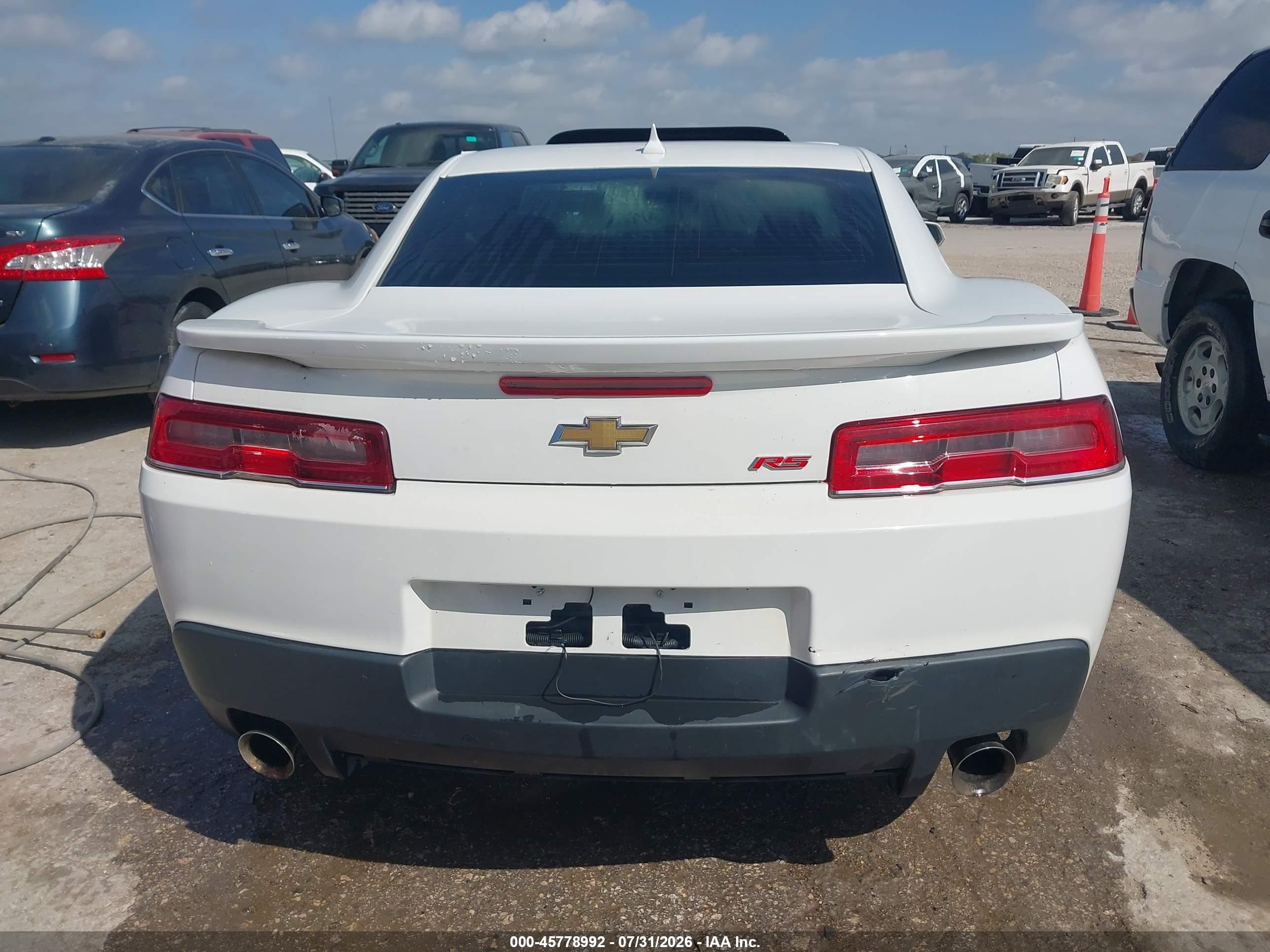 2014 Chevrolet Camaro 1lt White vin: 2G1FB1E39E9281833