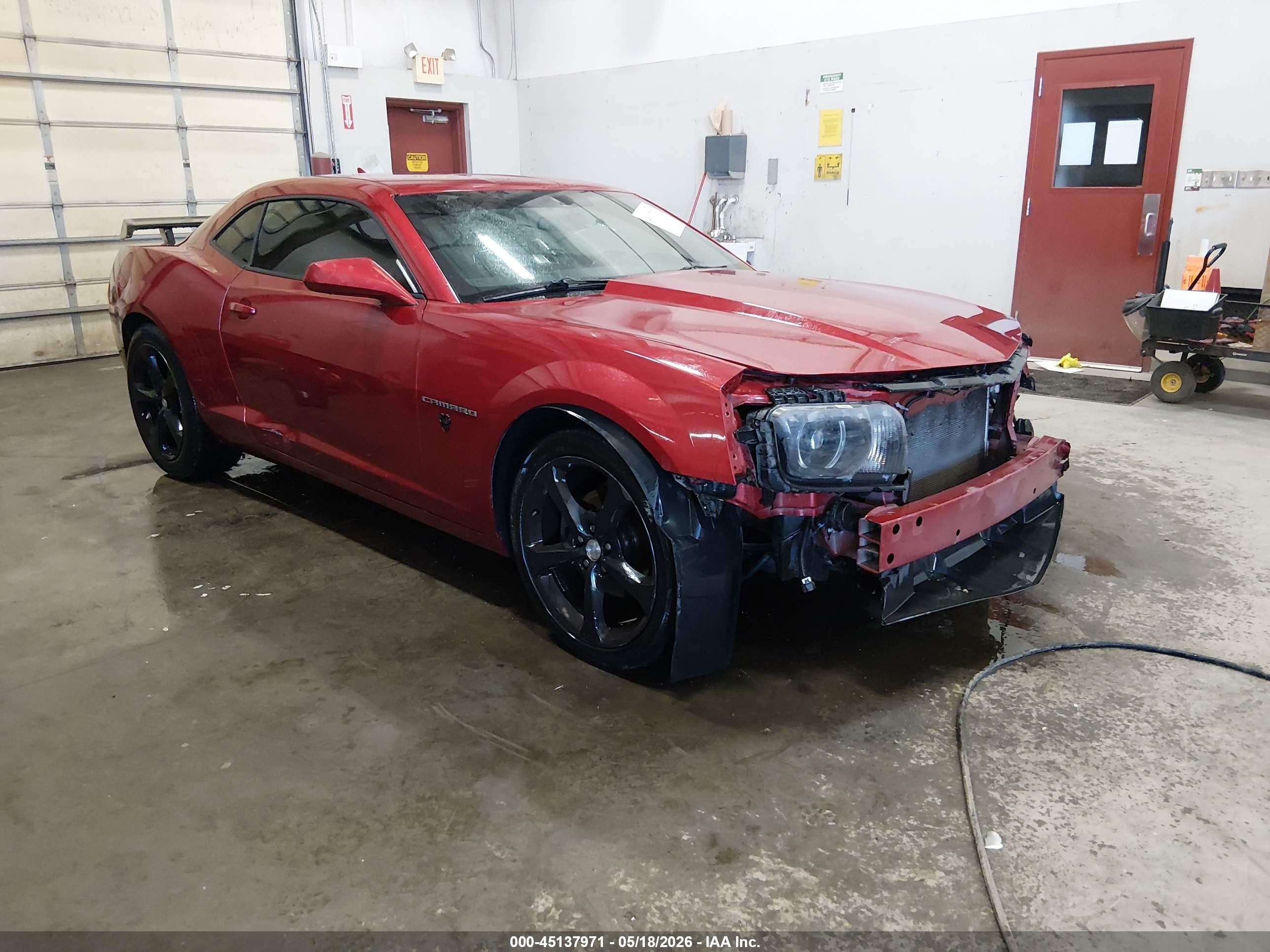 2013 Chevrolet Camaro 1lt Red vin: 2G1FB1E3XD9245745