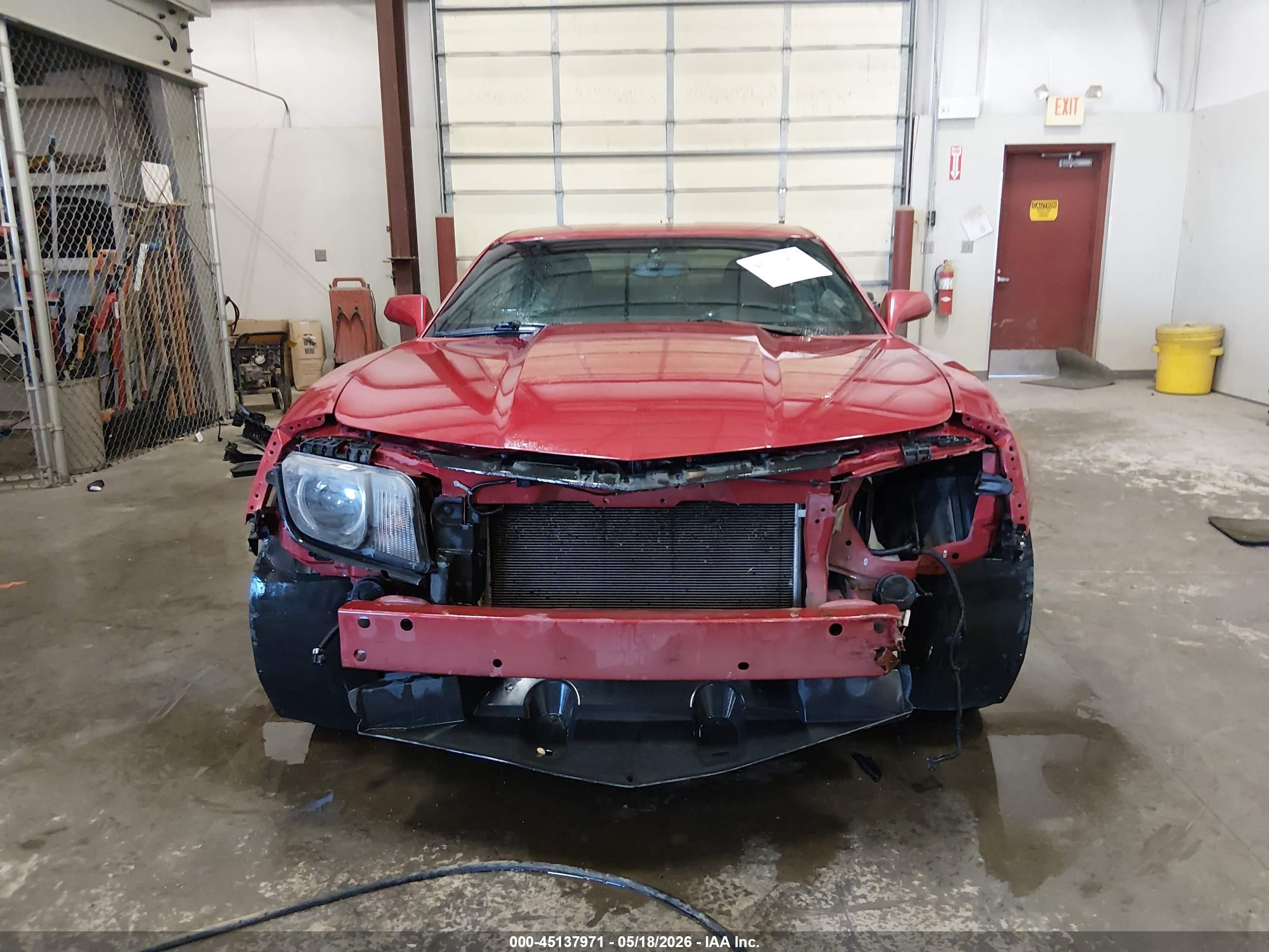 2013 Chevrolet Camaro 1lt Red vin: 2G1FB1E3XD9245745