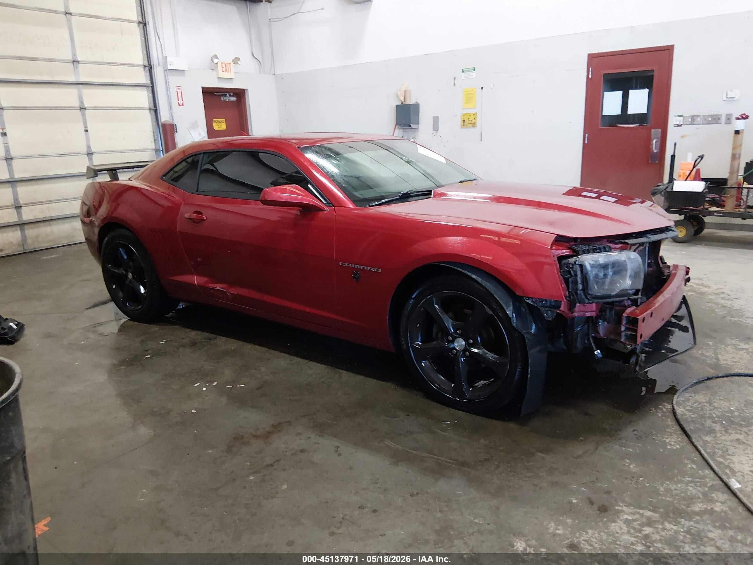 2013 Chevrolet Camaro 1lt Red vin: 2G1FB1E3XD9245745