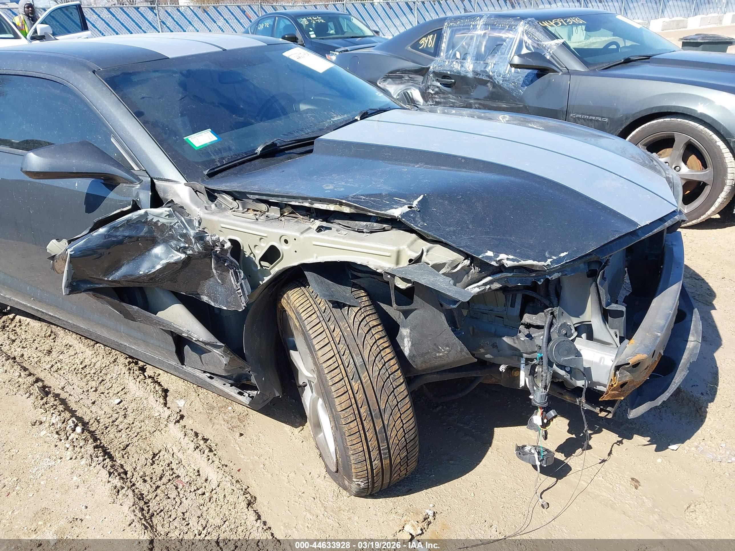 2014 Chevrolet Camaro 1lt Gray vin: 2G1FB1E3XE9225206