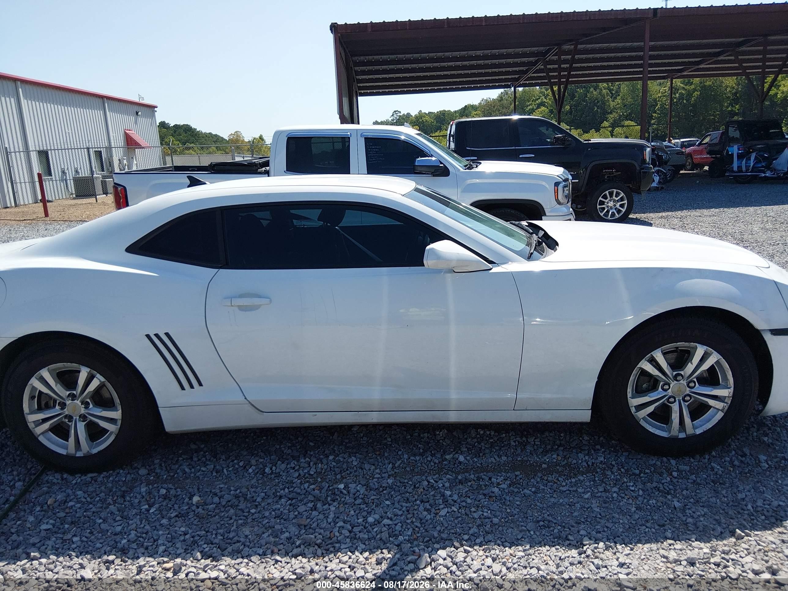 2014 Chevrolet Camaro 1lt White vin: 2G1FB1E3XE9294509