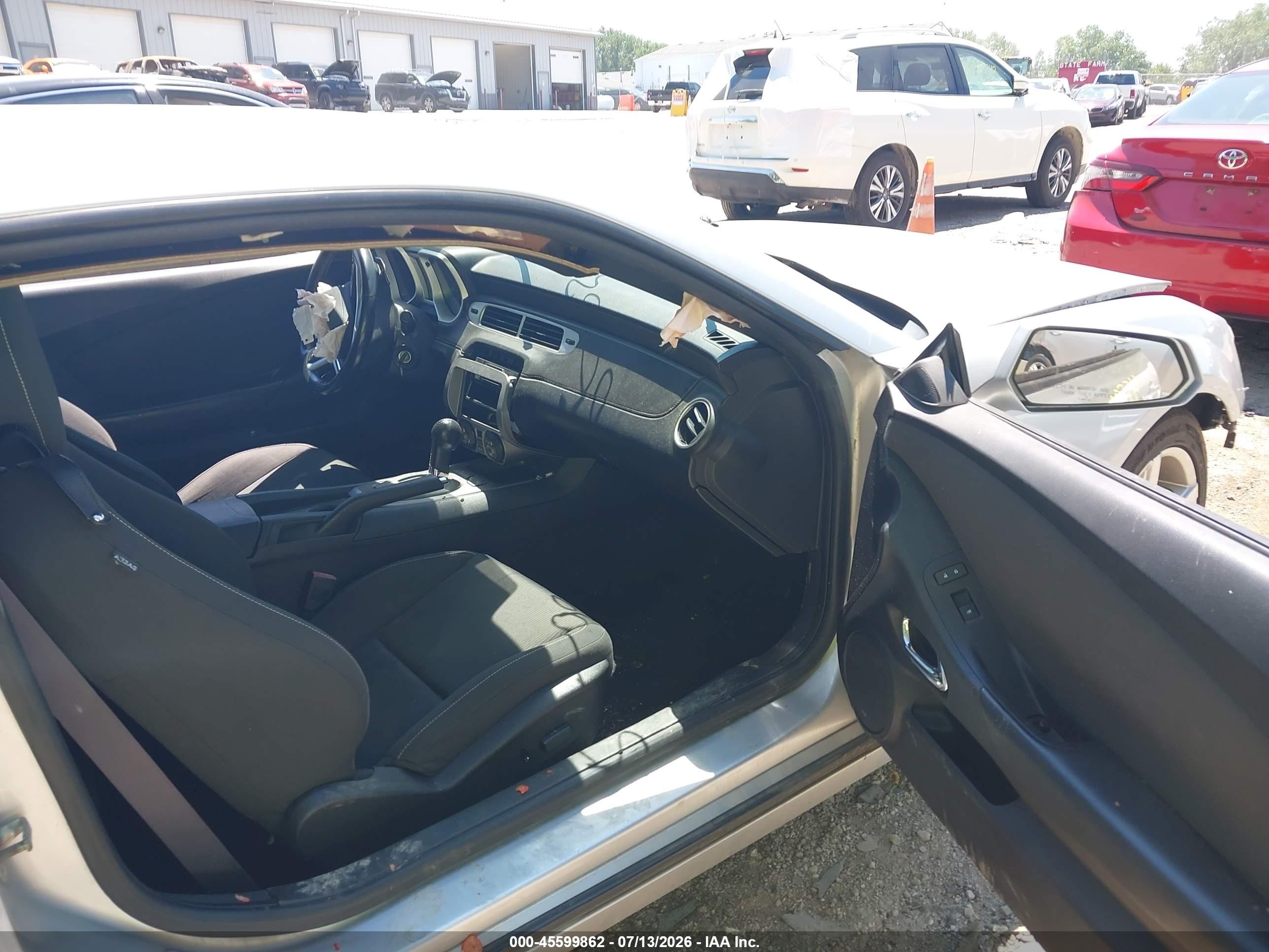 2014 Chevrolet Camaro 1lt Silver vin: 2G1FB1E3XE9320154