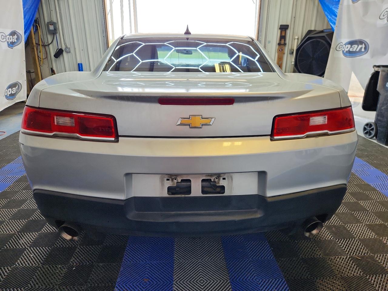 2015 Chevrolet Camaro Ls Silver vin: 2G1FB1E3XF9137922