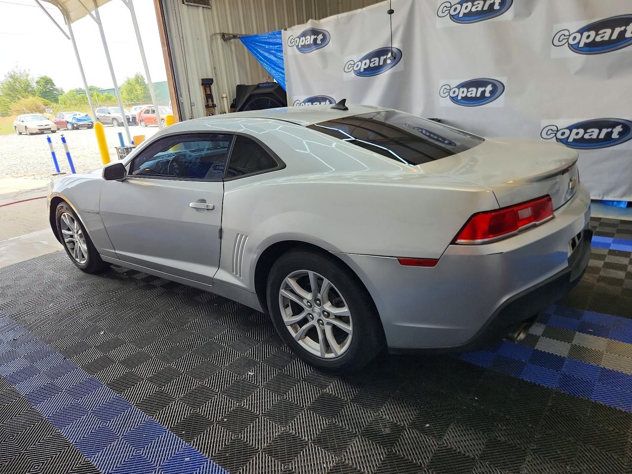 2015 Chevrolet Camaro Ls Silver vin: 2G1FB1E3XF9137922