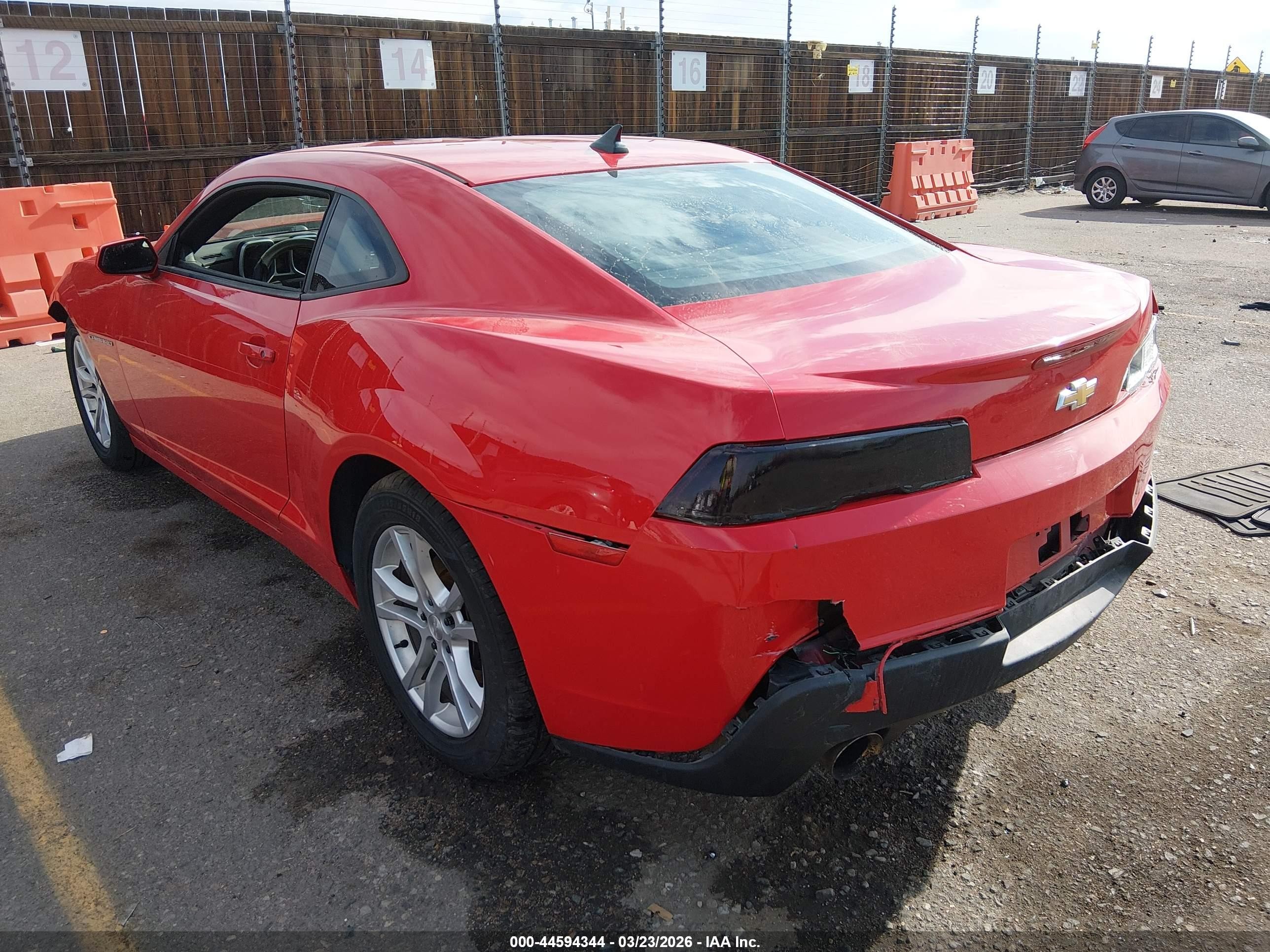 2015 Chevrolet Camaro 2ls Red vin: 2G1FB1E3XF9138911