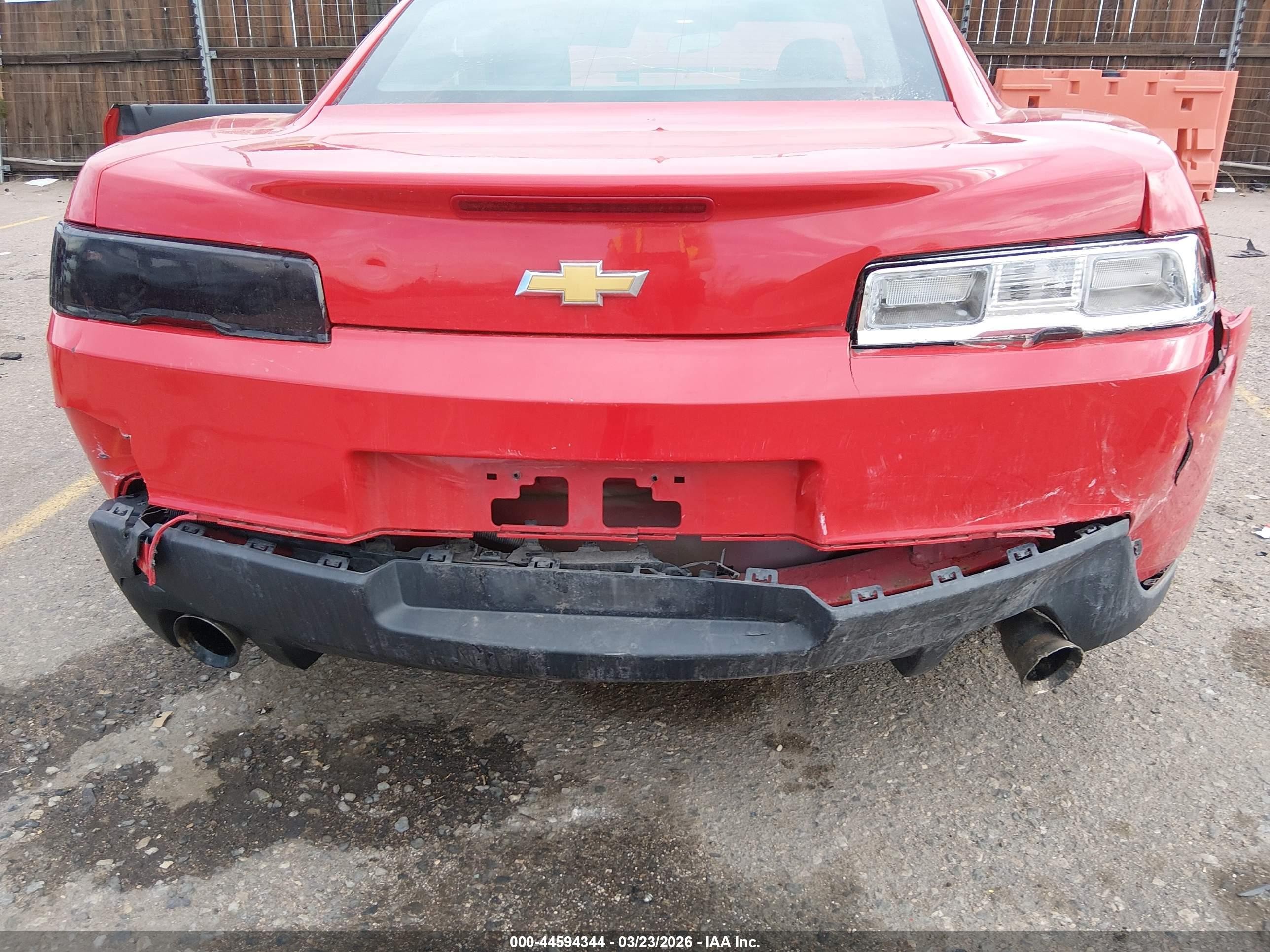 2015 Chevrolet Camaro 2ls Red vin: 2G1FB1E3XF9138911