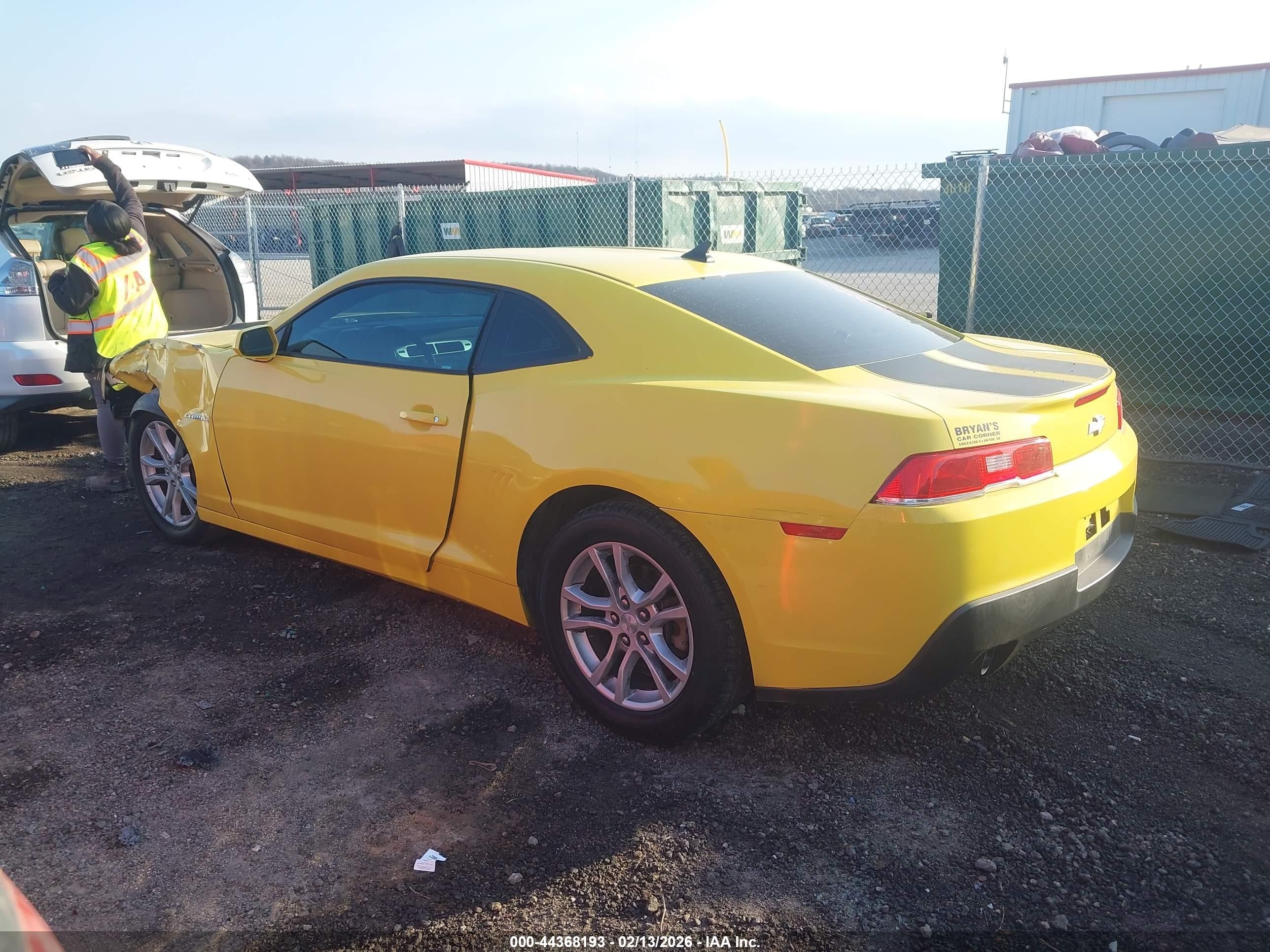 2015 Chevrolet Camaro 2ls Yellow vin: 2G1FB1E3XF9254254