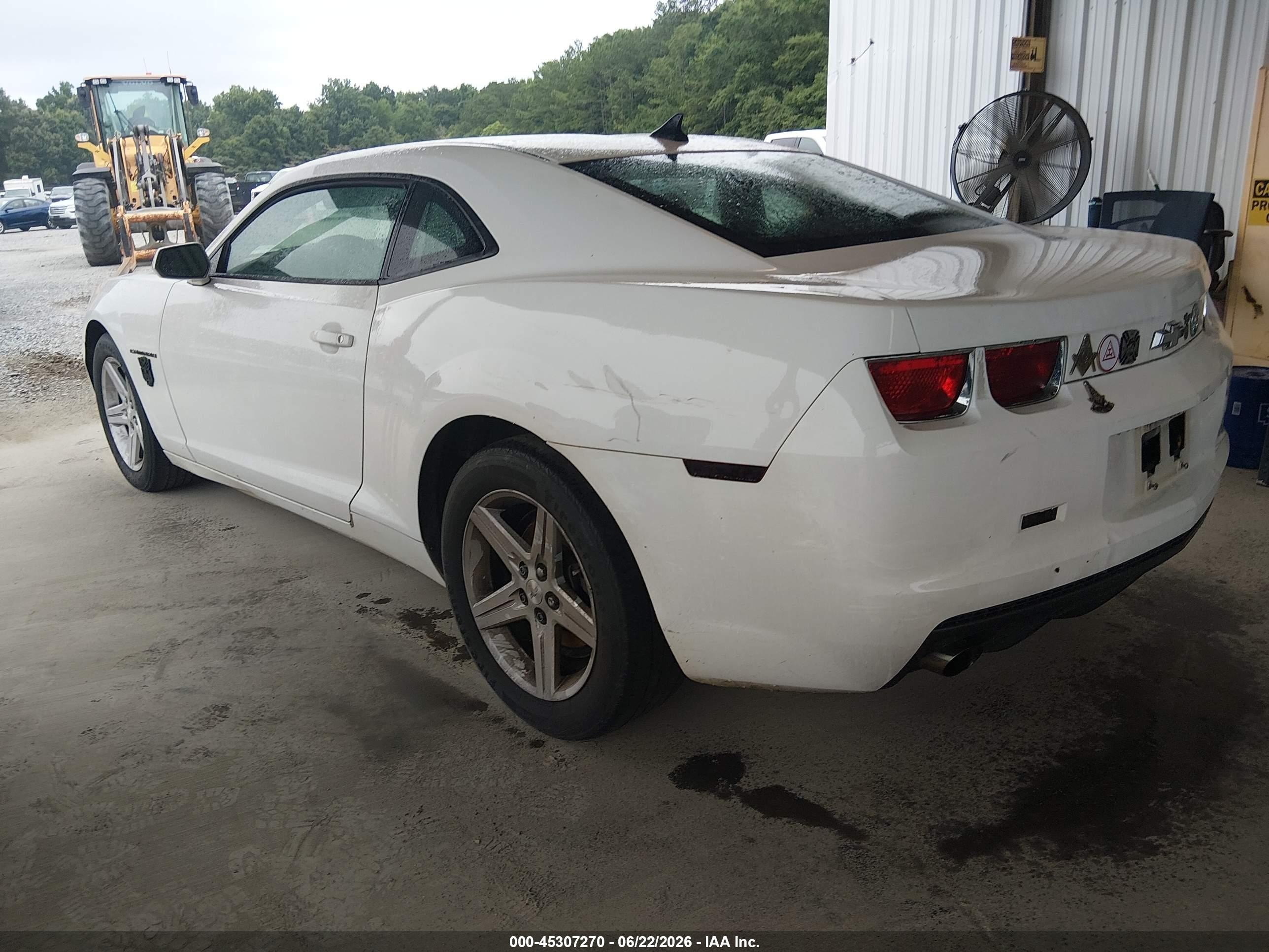 2011 Chevrolet Camaro 1lt White vin: 2G1FB1ED0B9119674