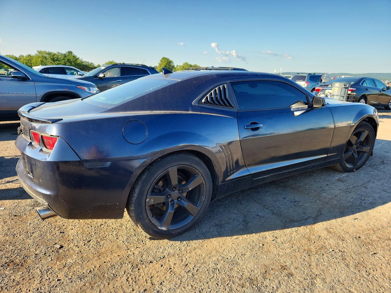 2011 Chevrolet Camaro Lt Blue vin: 2G1FB1ED0B9142677