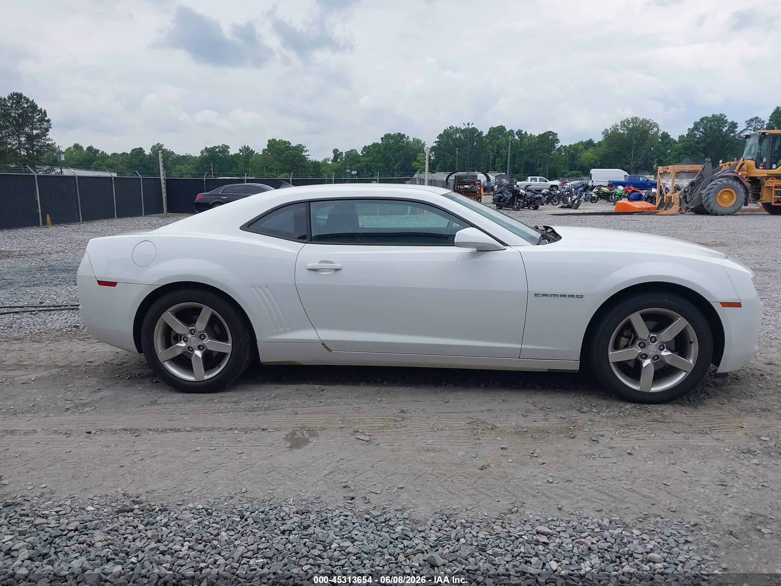 2011 Chevrolet Camaro 1lt Белый vin: 2G1FB1ED1B9126536