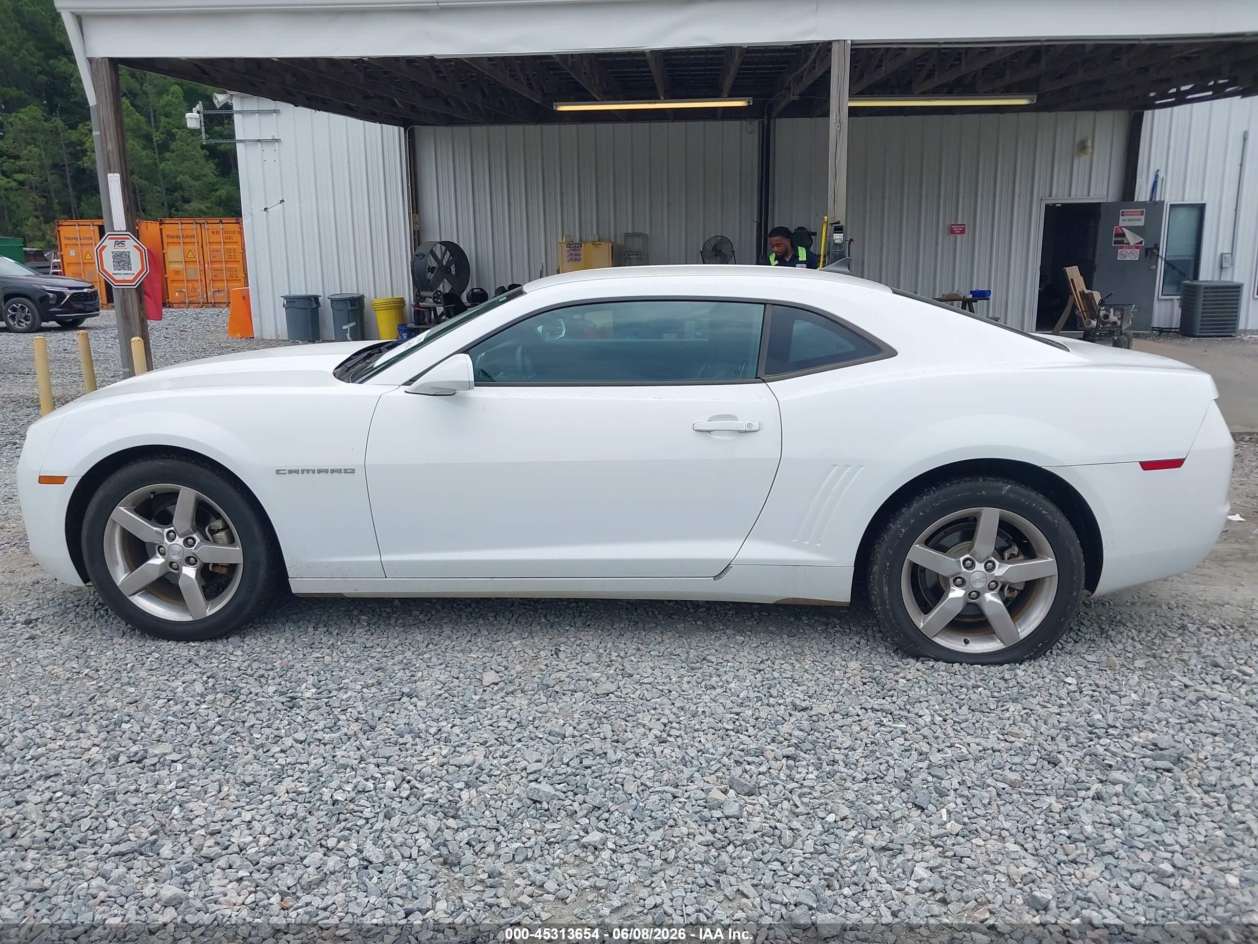 2011 Chevrolet Camaro 1lt Белый vin: 2G1FB1ED1B9126536