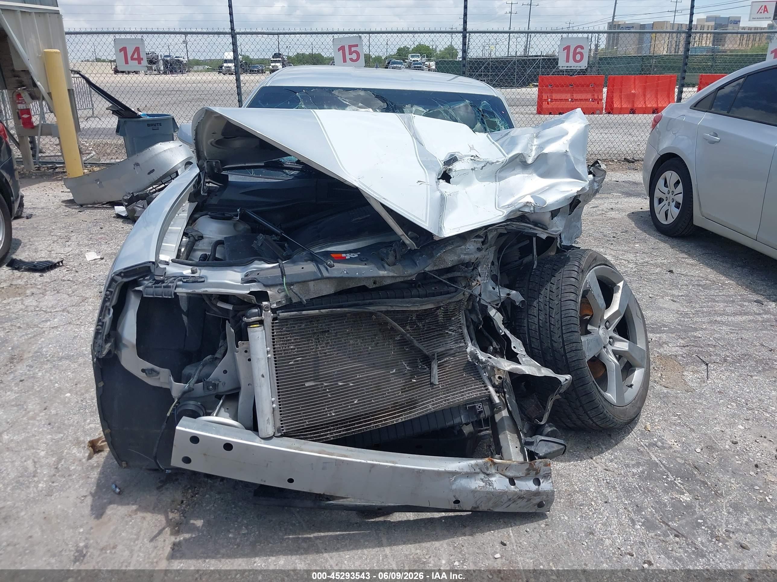 2011 Chevrolet Camaro 1lt Silver vin: 2G1FB1ED1B9138458