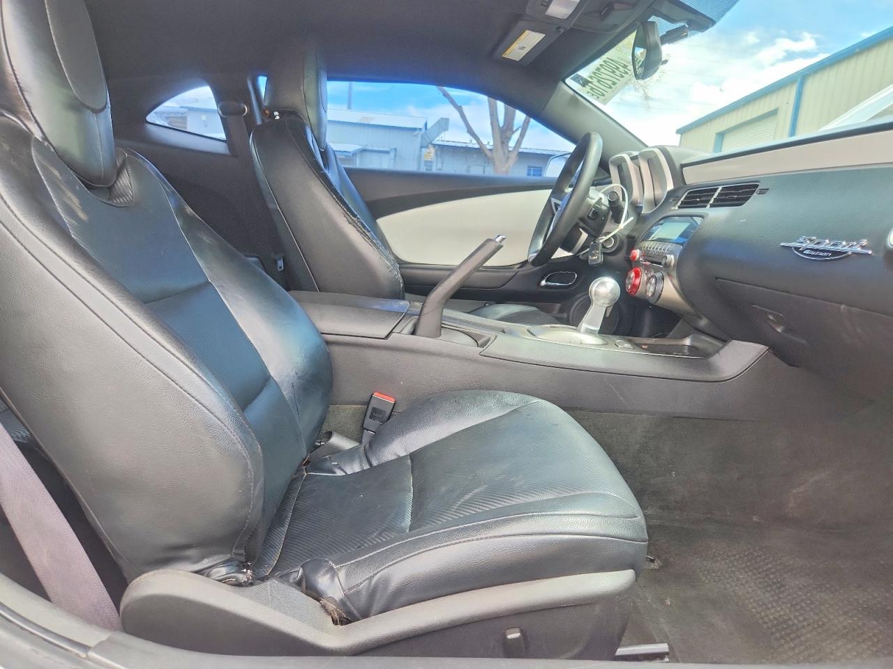 2011 Chevrolet Camaro Lt White vin: 2G1FB1ED2B9149971
