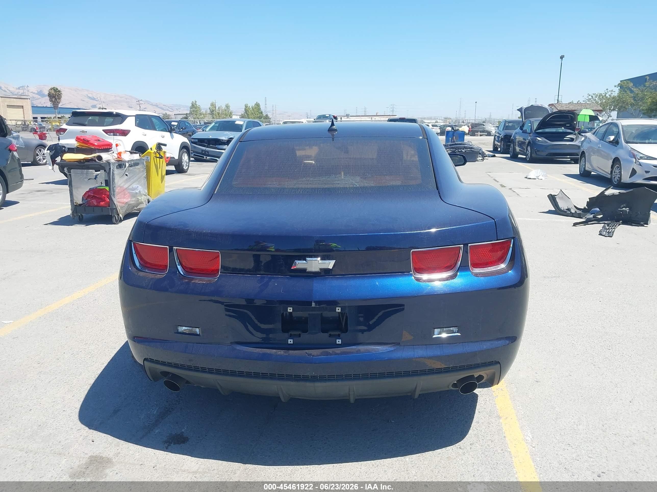 2011 Chevrolet Camaro 1lt Blue vin: 2G1FB1ED6B9110641